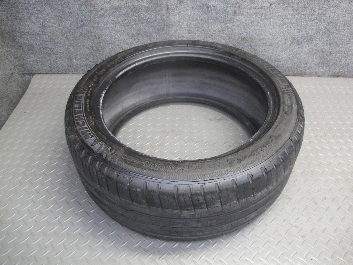 Michelin Pilot Sport 3 Summer Tire 215/45 R16 90V 0724 7/32 Tread