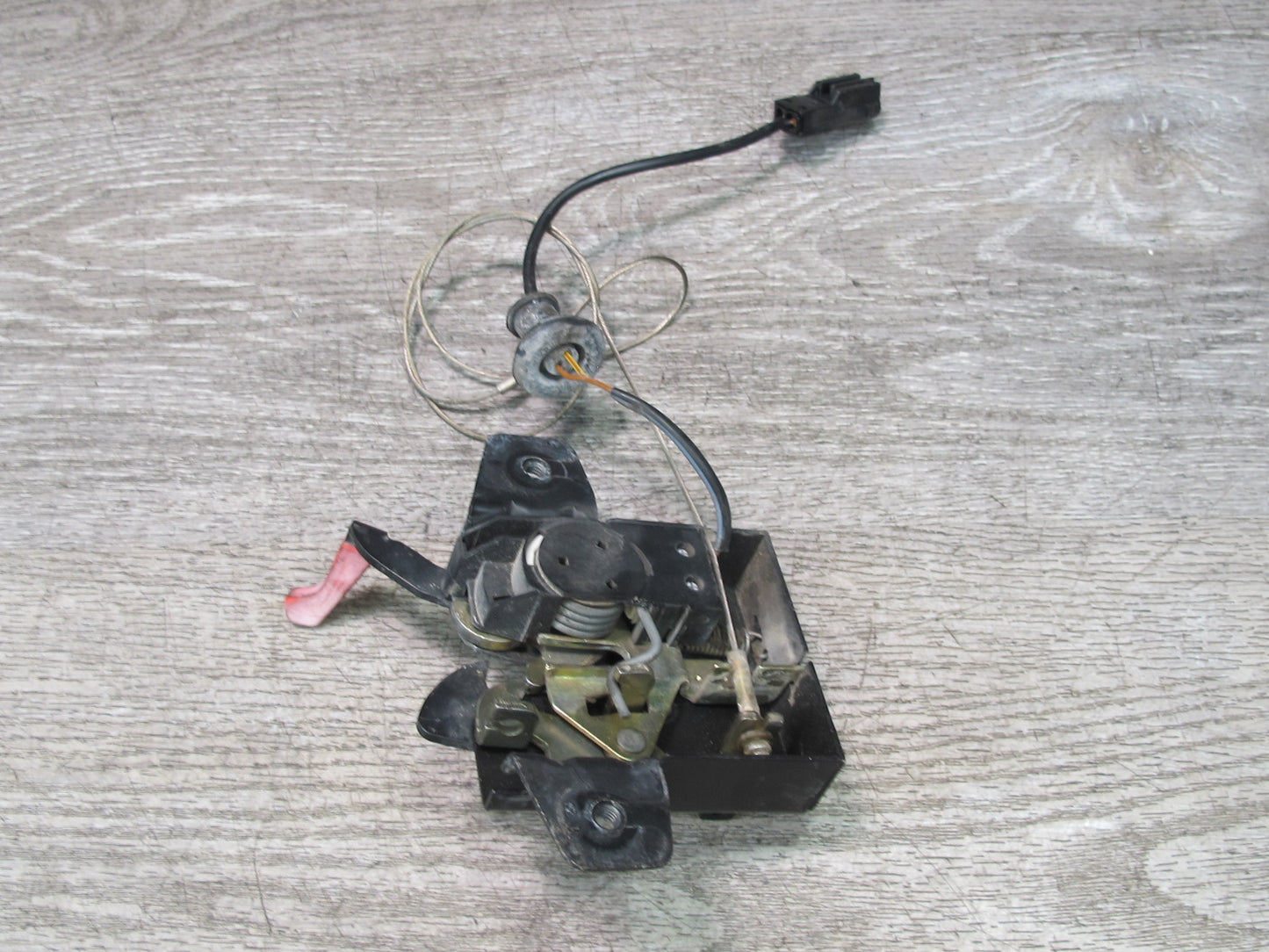 1997-2005 Porsche 911 Carrera 996 Front Hood Lock Latch 99651105302
