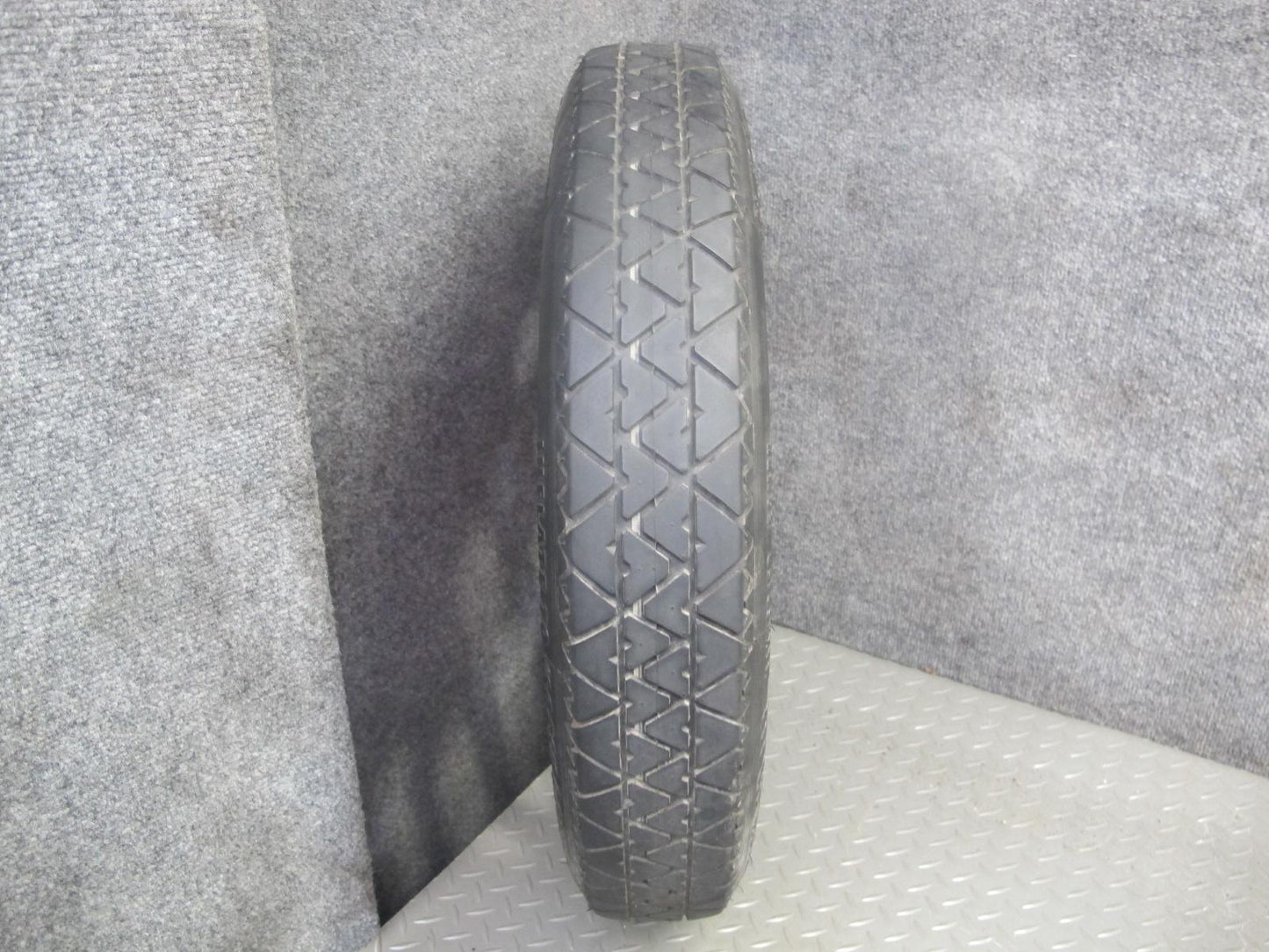 99-04 Porsche 911 996 Carrera Emergency 17" R17 Spare Tire Wheel 17x3.5 ET19