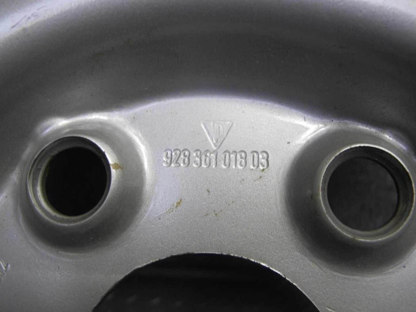 1984-1989 Porsche 928 S Spare Tire R15 15" Wheel 15x5J ET55 92836101803