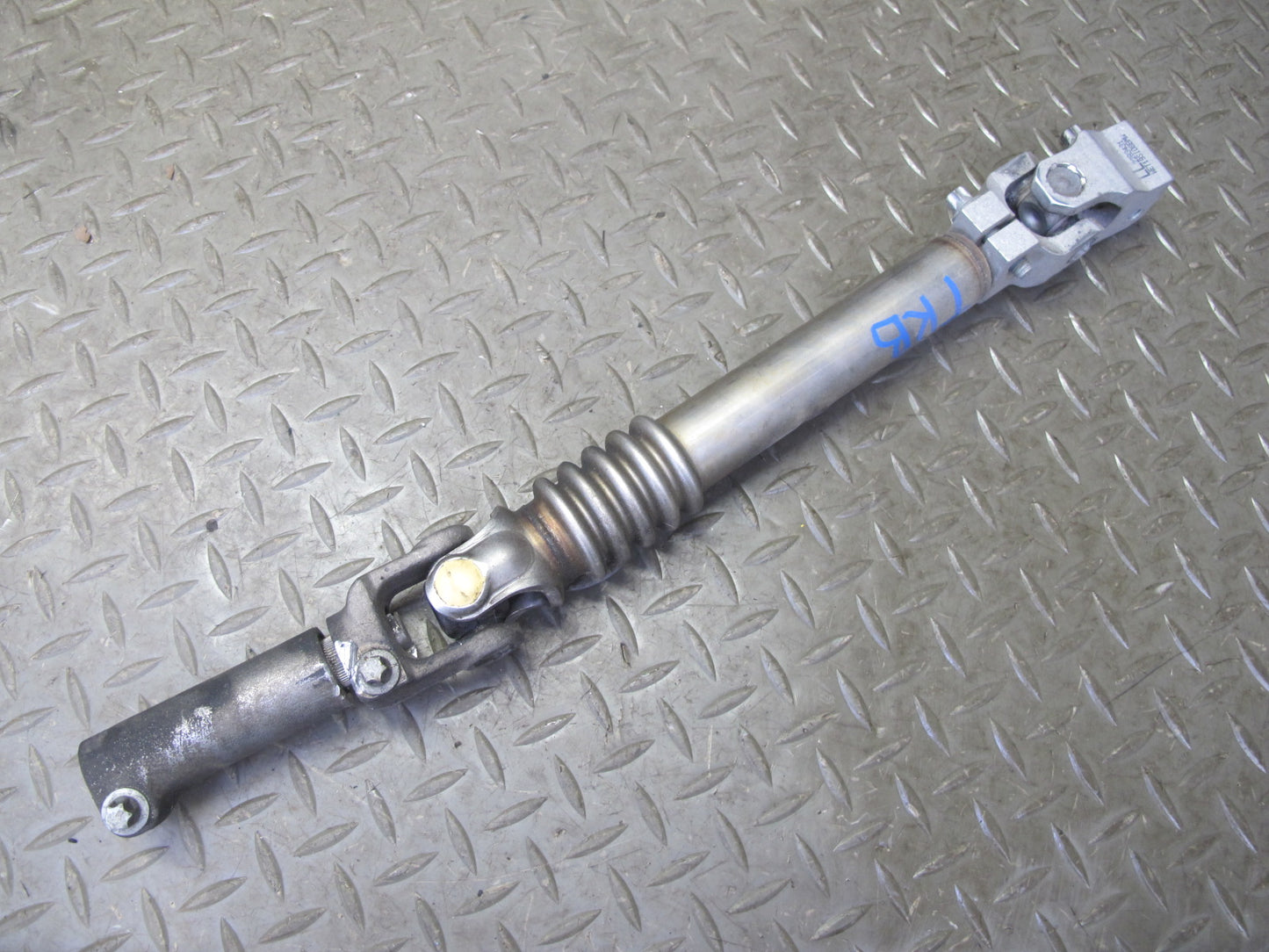 2008-2013 BMW E90 E91 E92 E93 M3 328i 335i Steering Column w Shaft 6780274