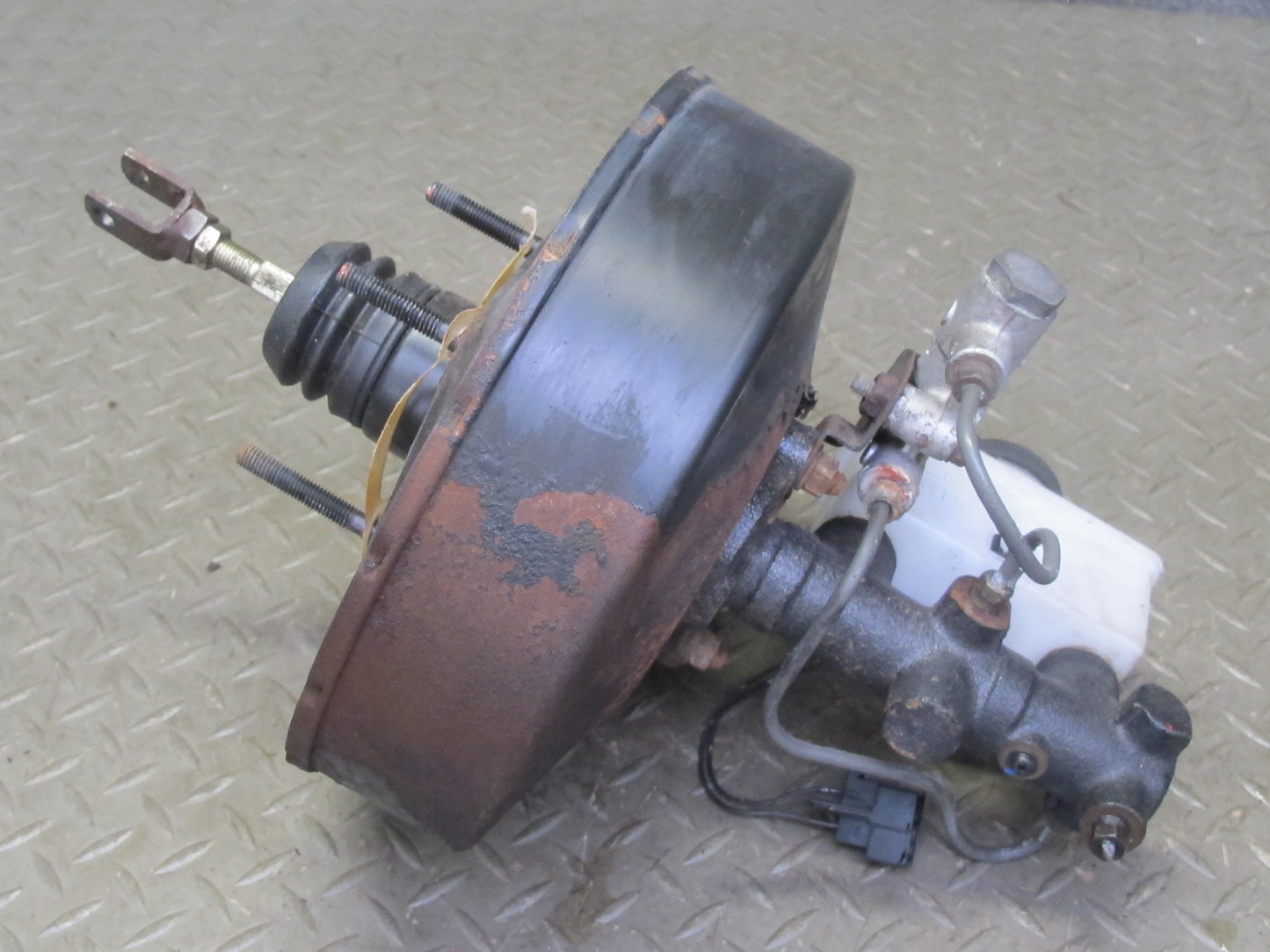 86-88 Mazda RX7 FC3S NON Turbo Brake Master Cylinder Booster Fluid Reservoir OEM