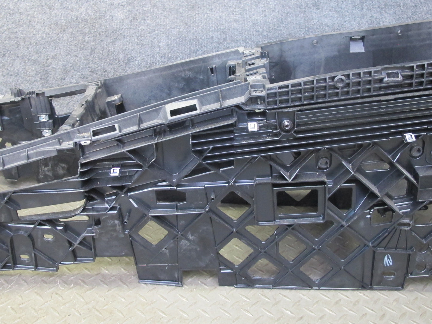 2008-2014 BMW E71 X6 X6M Center Console Mount Bracket Support Panel