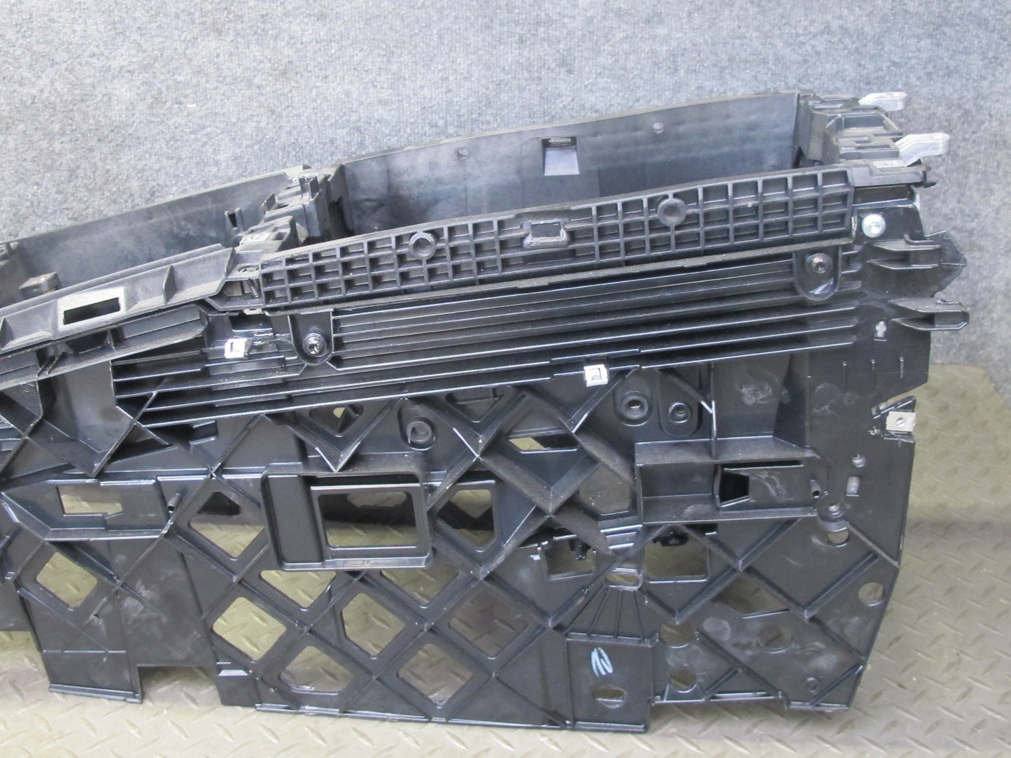 2008-2014 BMW E71 X6 X6M Center Console Mount Bracket Support Panel