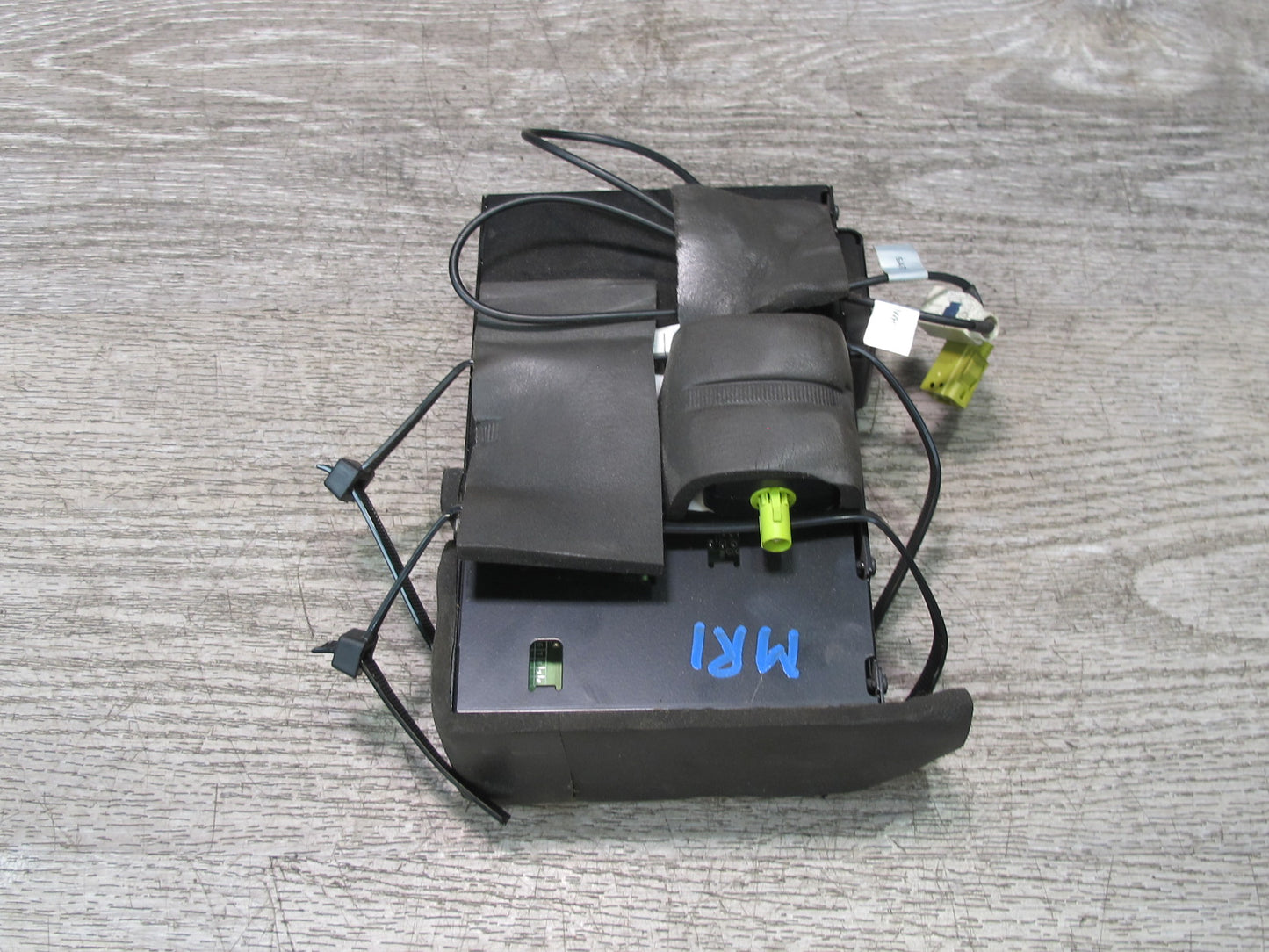 2008 Mazda RX8 Sirius Sattelite Radio Receiver Control Module OEM