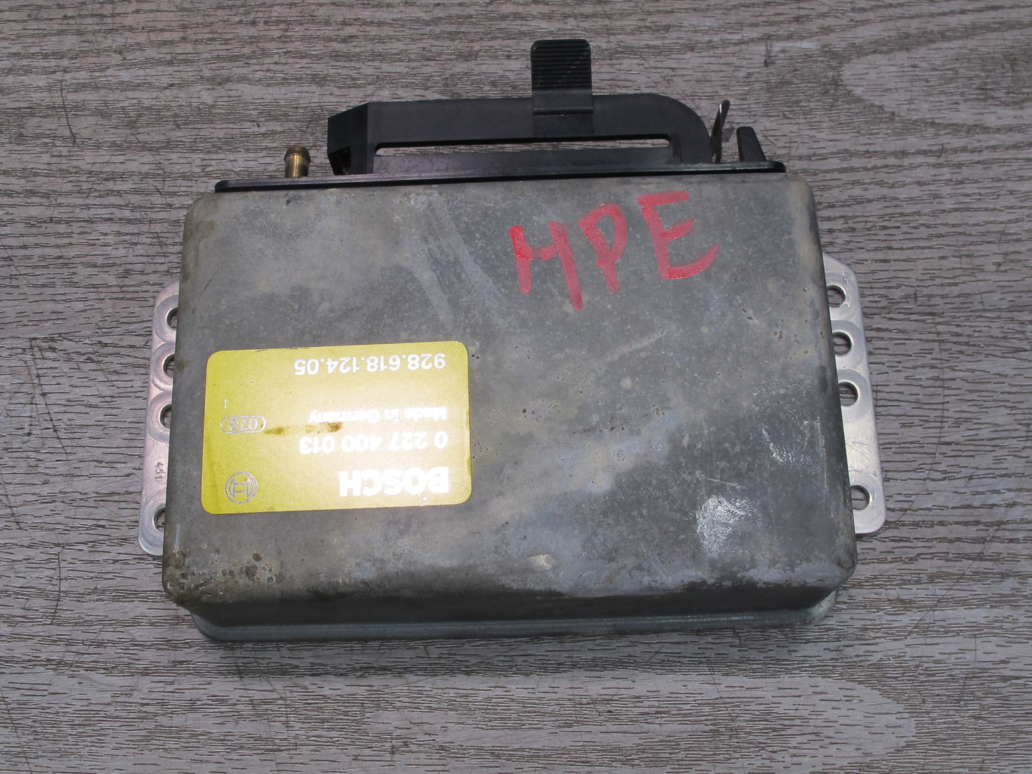 1985-1986 Porsche 928 S Ignition Control Module Unit Computer 92861812405