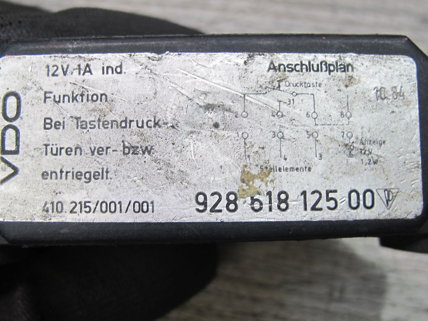 1984-1991 Porsche 928 S VDO Central Locking Control Module 92861812500