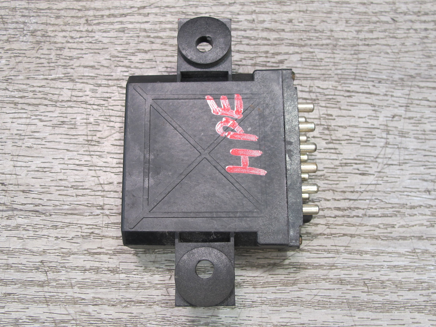 1984-1986 Porsche 928 S Lamp Bulb Relay Control Module 92864160304