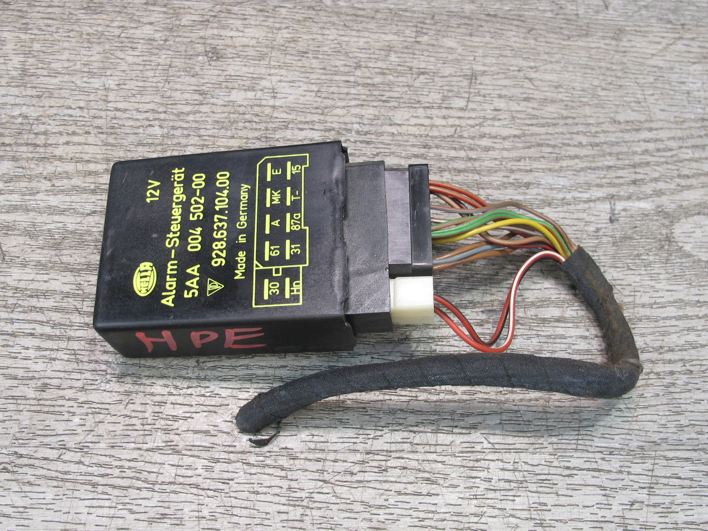 1984-1991 Porsche 928 S Anti Theft Alarm Control Relay Module 92863710400