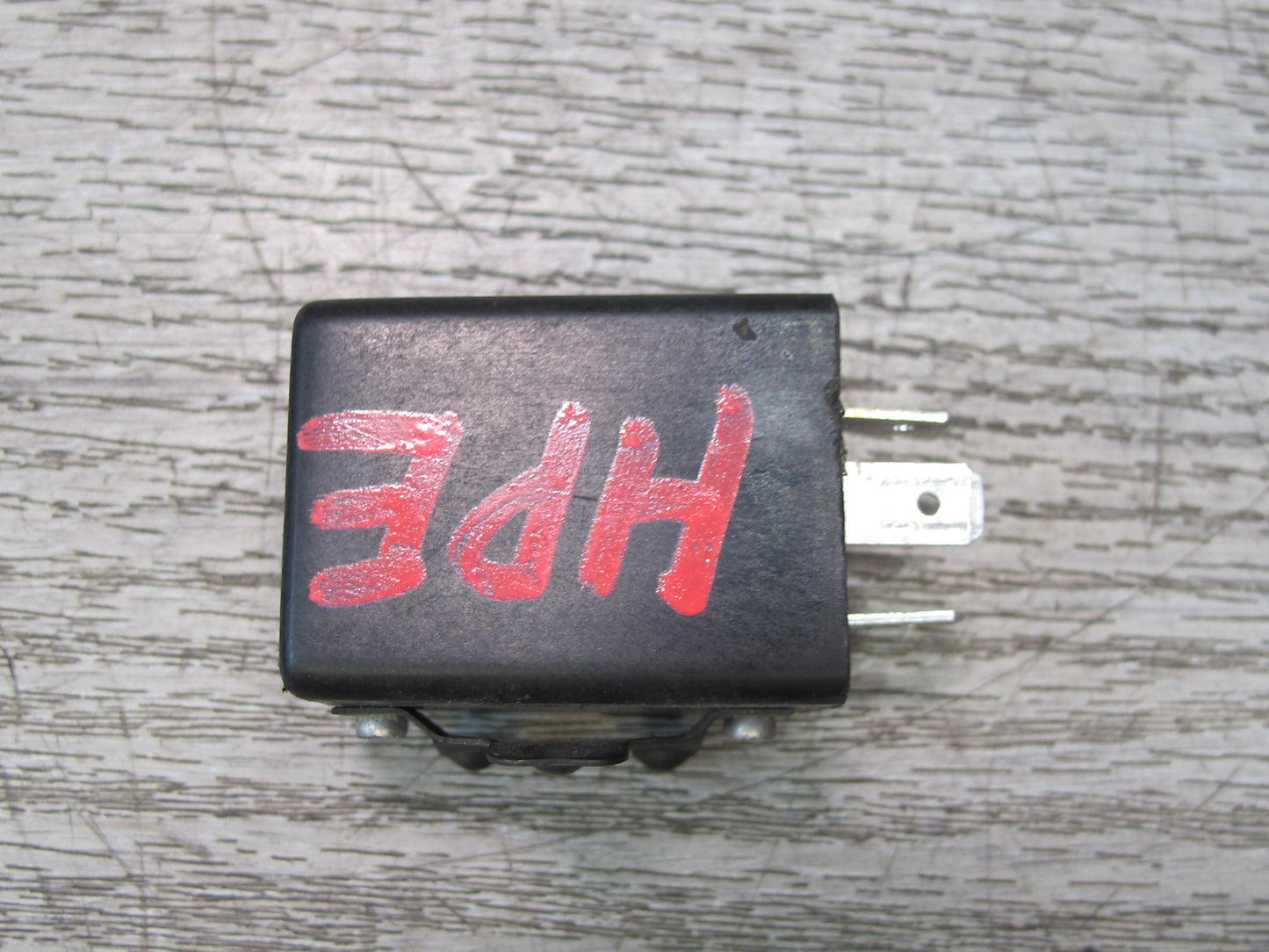 1984-1995 Porsche 928 S Rear Window Wiper Relay Unit 92861810400