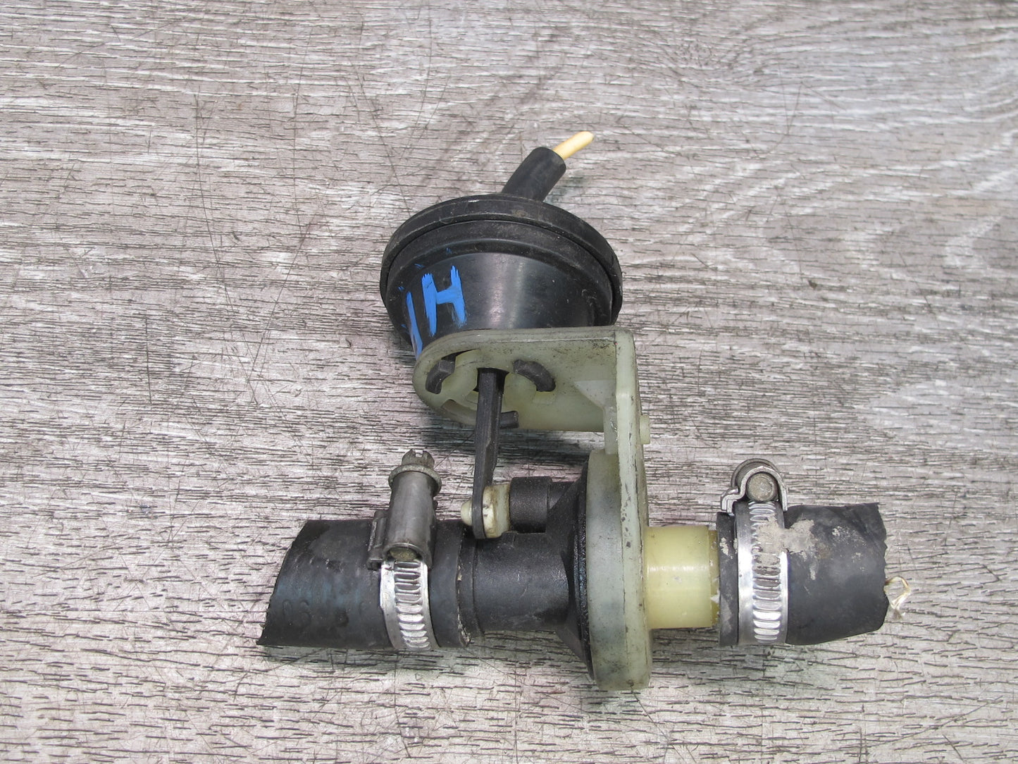 1984-1995 Porsche 928 S Hvac Heater Control Valve