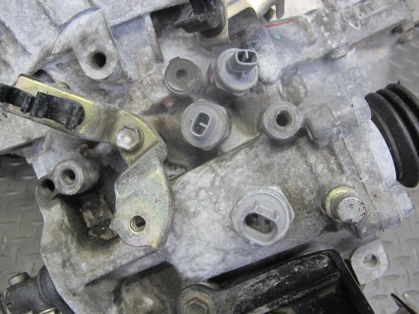 03-05 Toyota MR2 Spyder C65M SMT 6-SPEED Sequential Transmission 49k Miles OEM