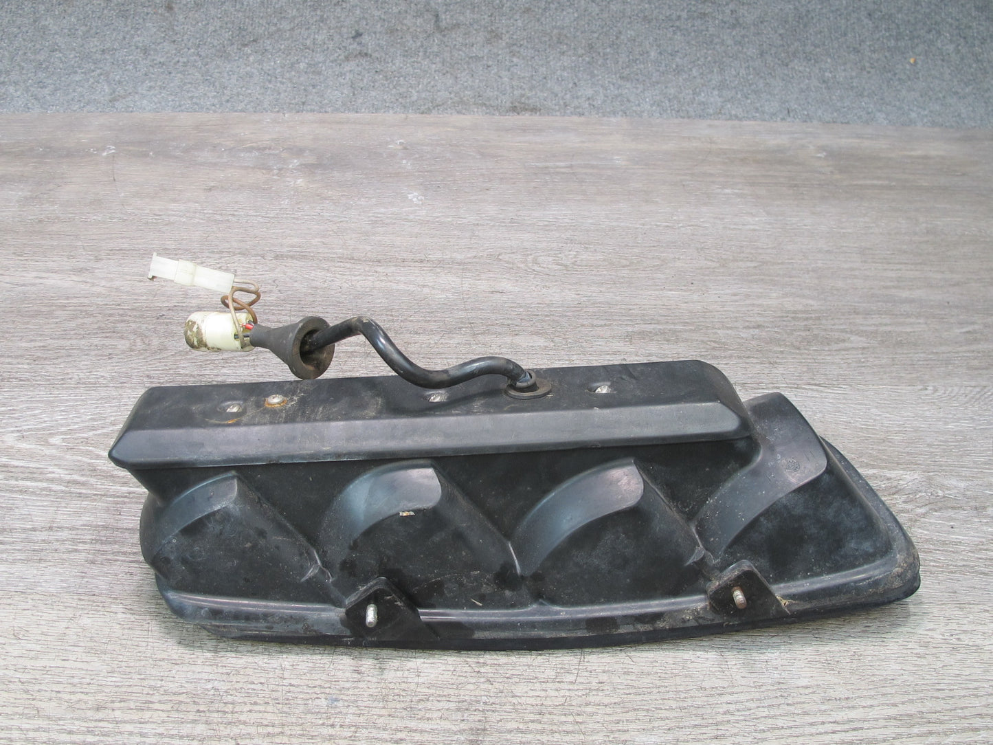 1978-1986 Porsche 928 S Rear Right Passenger Side Tail Brake Light Lamp