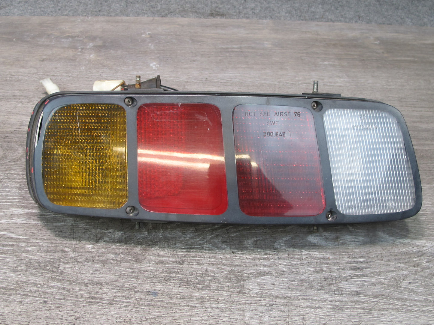 1978-1986 Porsche 928 S Rear Left Driver Side Tail Brake Light Lamp
