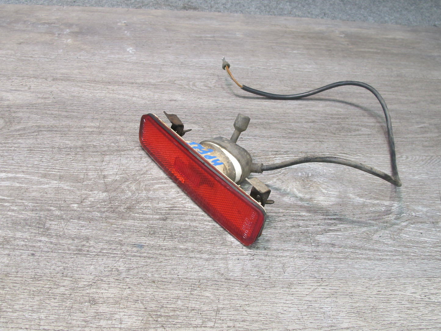 1983-1995 Porsche 928 S Rear Left & Right Side Marker Light Lamp Set