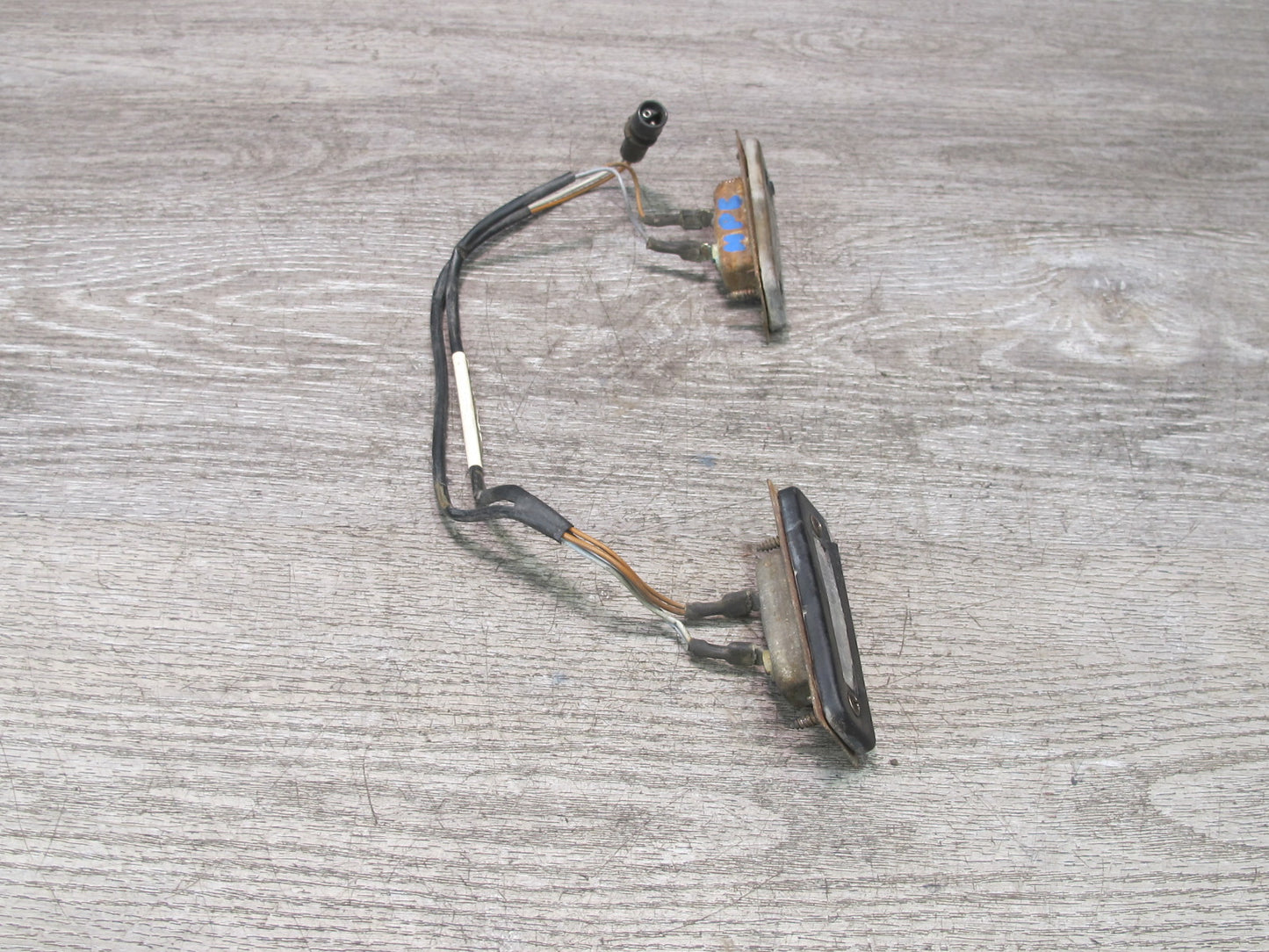 1978-1986 Porsche 928 S Set of 2 Rear Left & Right License Plate Light Lamp