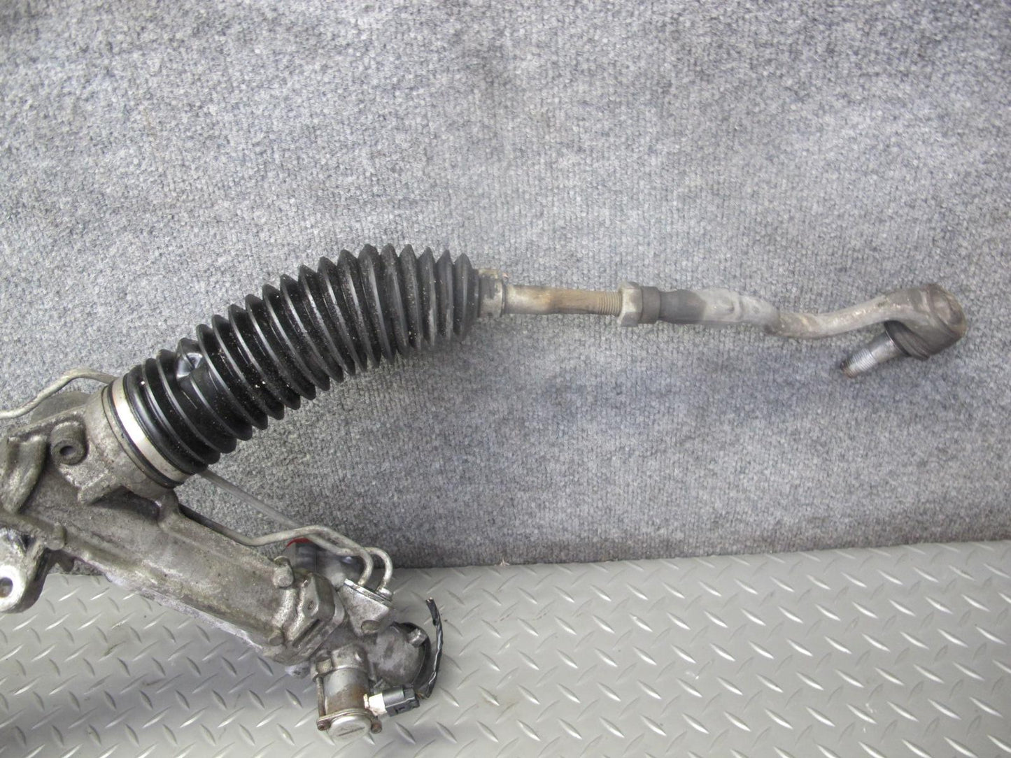 2010-2014 BMW E70 E71 X5M X6M Hydro Power Steering Rack & Pinion 86K 6788972