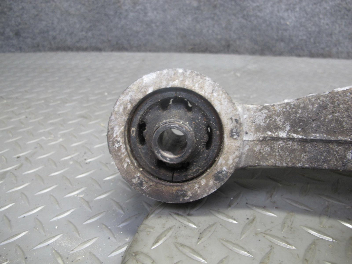 1988 Mazda RX7 Convert M/T 5-SPEED NA Open Rear Differential Carrier 4.10 R OEM
