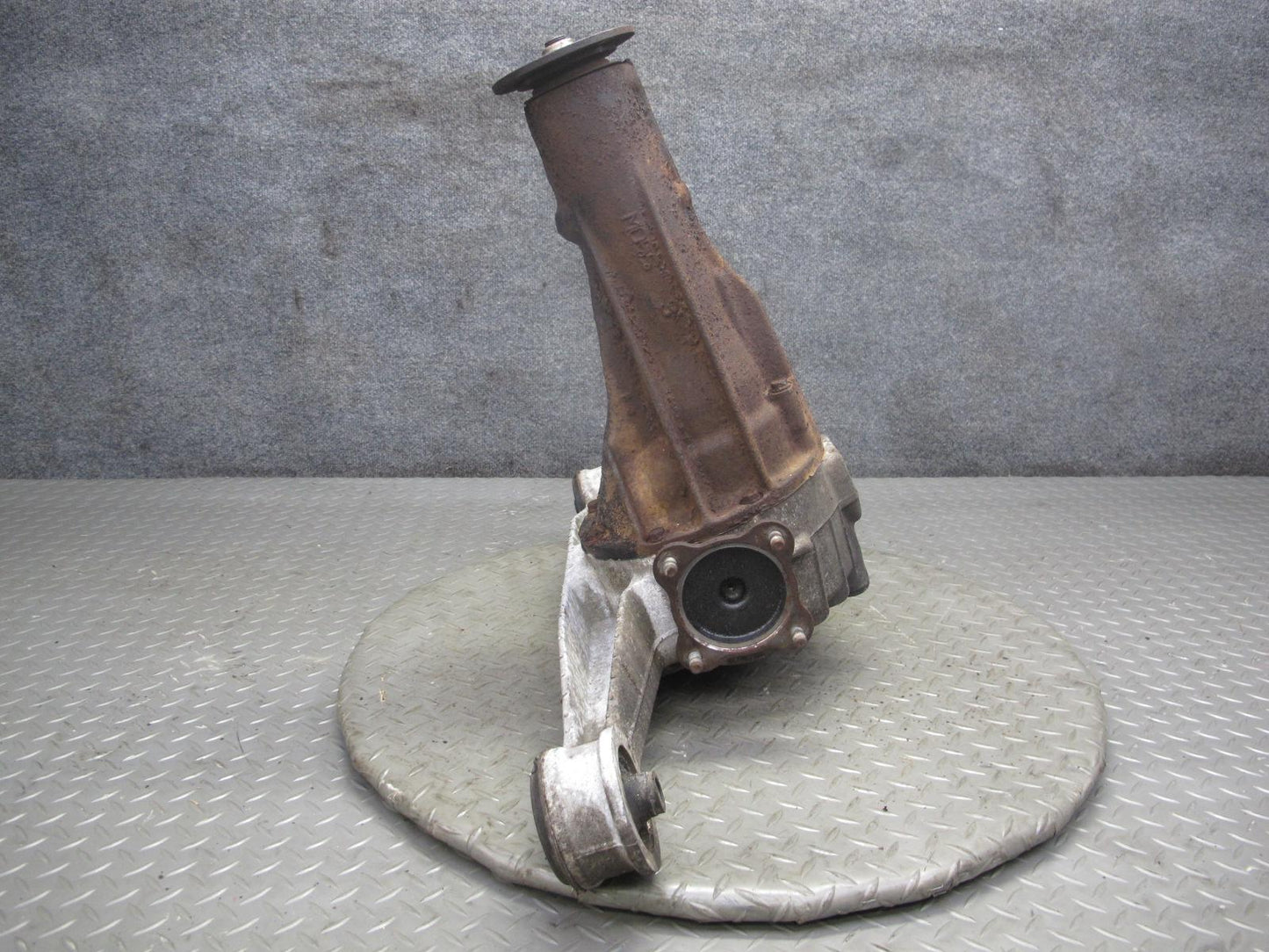 1988 Mazda RX7 Convert M/T 5-SPEED NA Open Rear Differential Carrier 4.10 R OEM