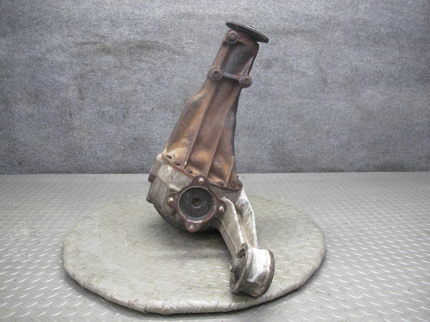 1988 Mazda RX7 Convert M/T 5-SPEED NA Open Rear Differential Carrier 4.10 R OEM