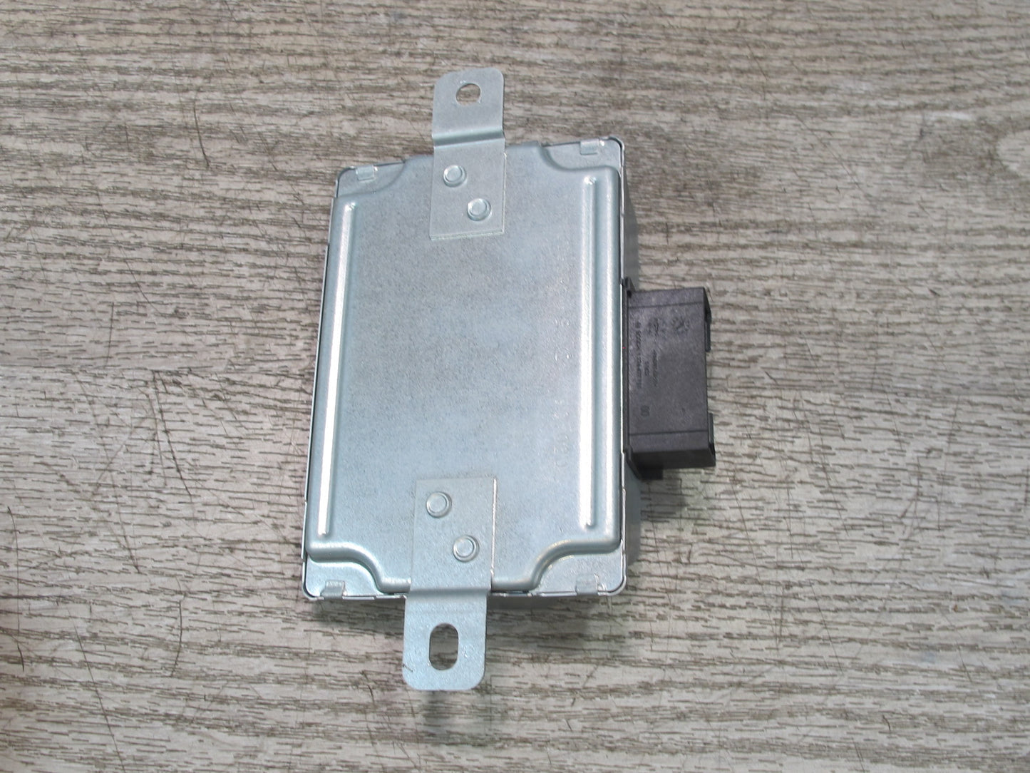 2017-2020 Maserati Levante M161 Voltage Stabilizer Control Module Unit