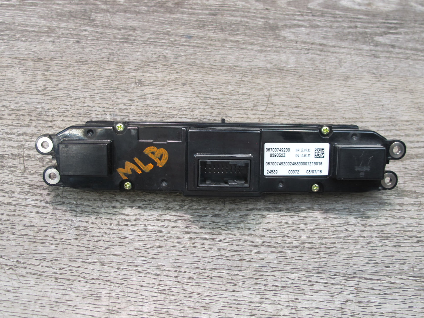 17-20 Maserati Levante M161 A/C Heater Air Vent Climate Control Switch Panel