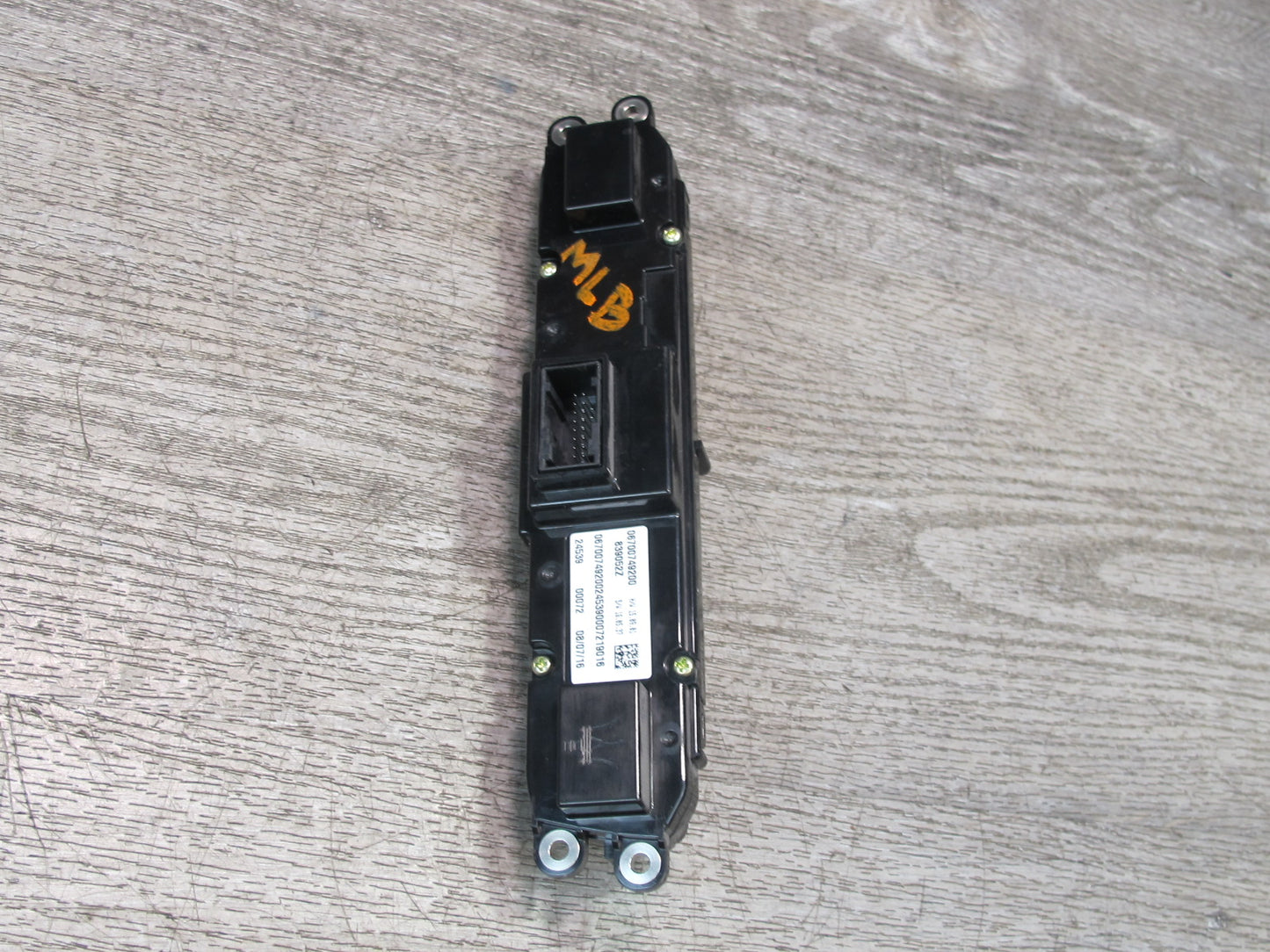 17-20 Maserati Levante M161 A/C Heater Air Vent Climate Control Switch Panel