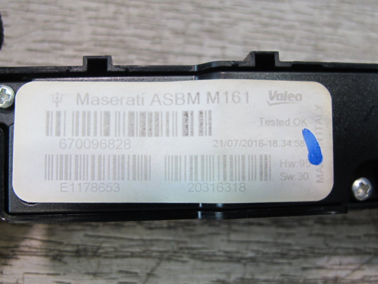 2017-2020 Maserati Levante M161 Center Console Driving Mode Selector Switch