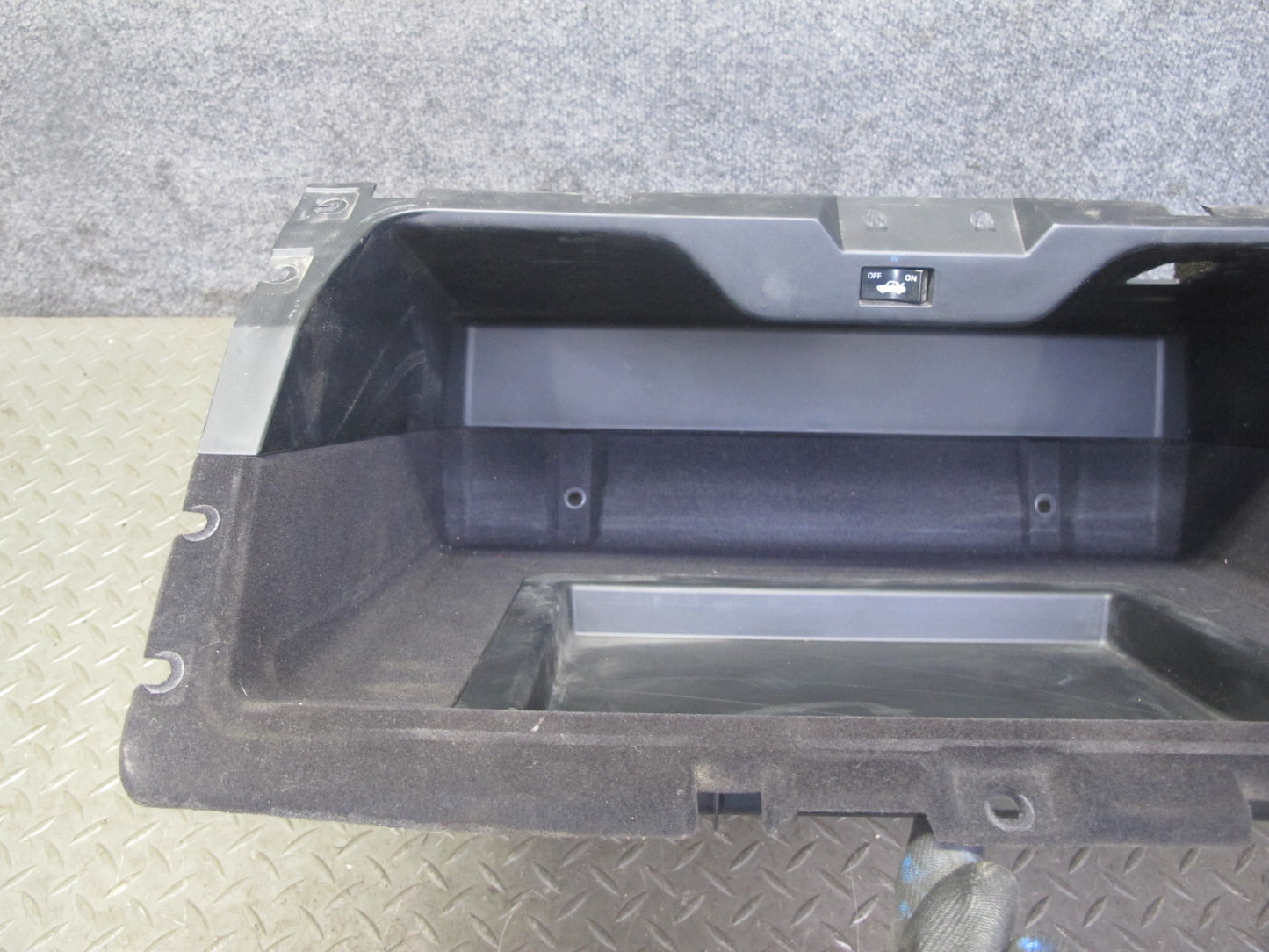 07-09 Nissan 350Z Z33 Convertible Rear Floor Center Storage Compartment OEM