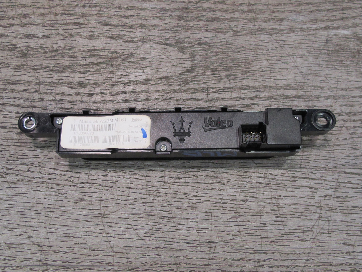 2017-2020 Maserati Levante M161 Center Console Driving Mode Selector Switch