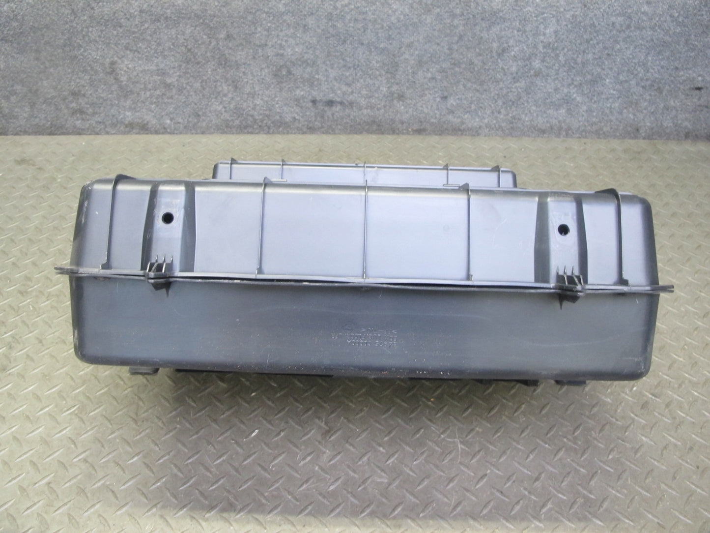 07-09 Nissan 350Z Z33 Convertible Rear Floor Center Storage Compartment OEM