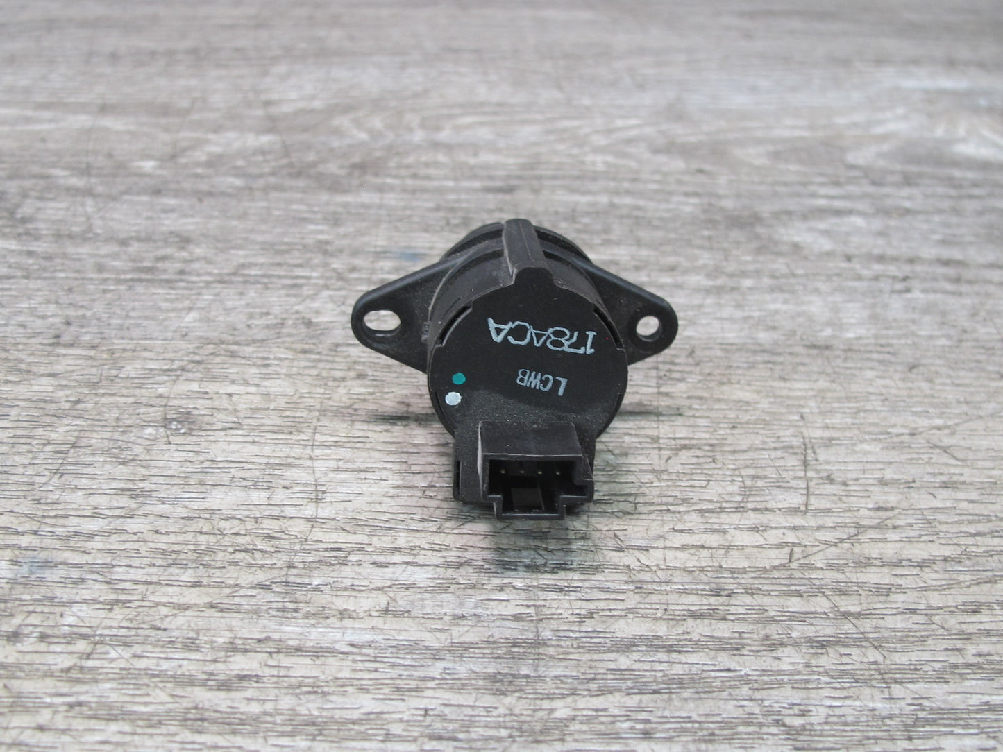 2017-2020 Maserati Levante M161 Cabin Air Temp Temperature Sensor Module