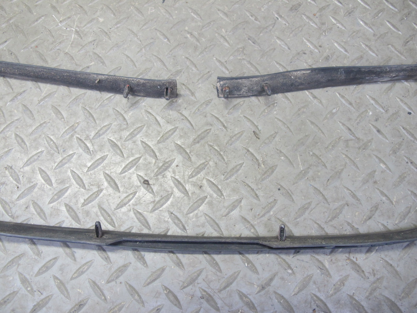 86-91 Mazda RX7 FC3S Front Hood Bonnet Weatherstrip Rubber Seal OEM