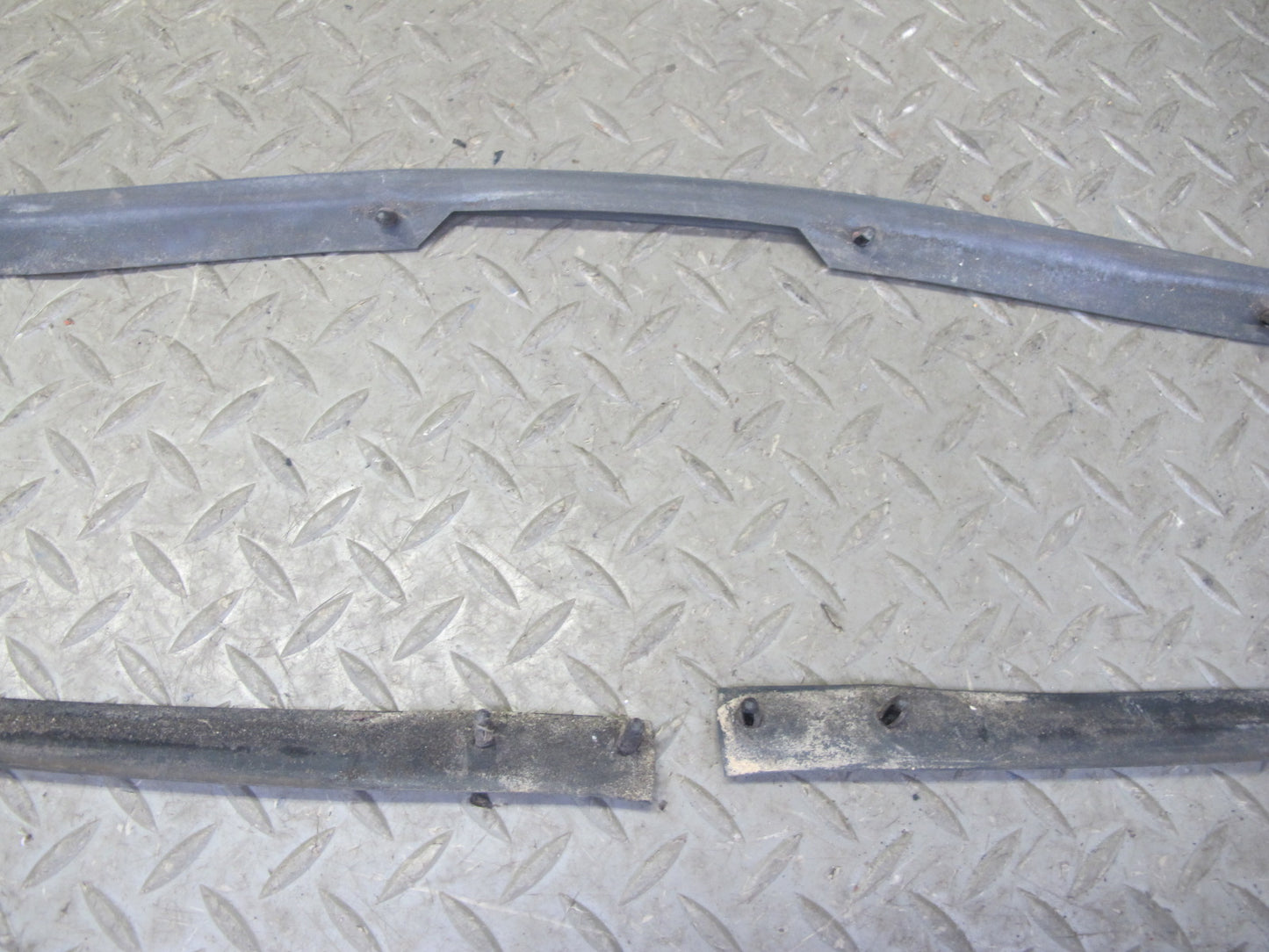 86-91 Mazda RX7 FC3S Front Hood Bonnet Weatherstrip Rubber Seal OEM