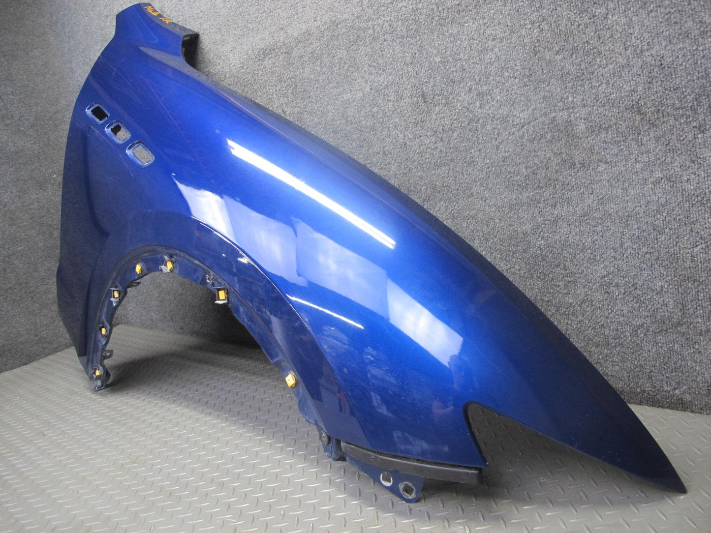 2017-2020 Maserati Levante M161 Front Right Side Fender Shell Cover Panel Blue