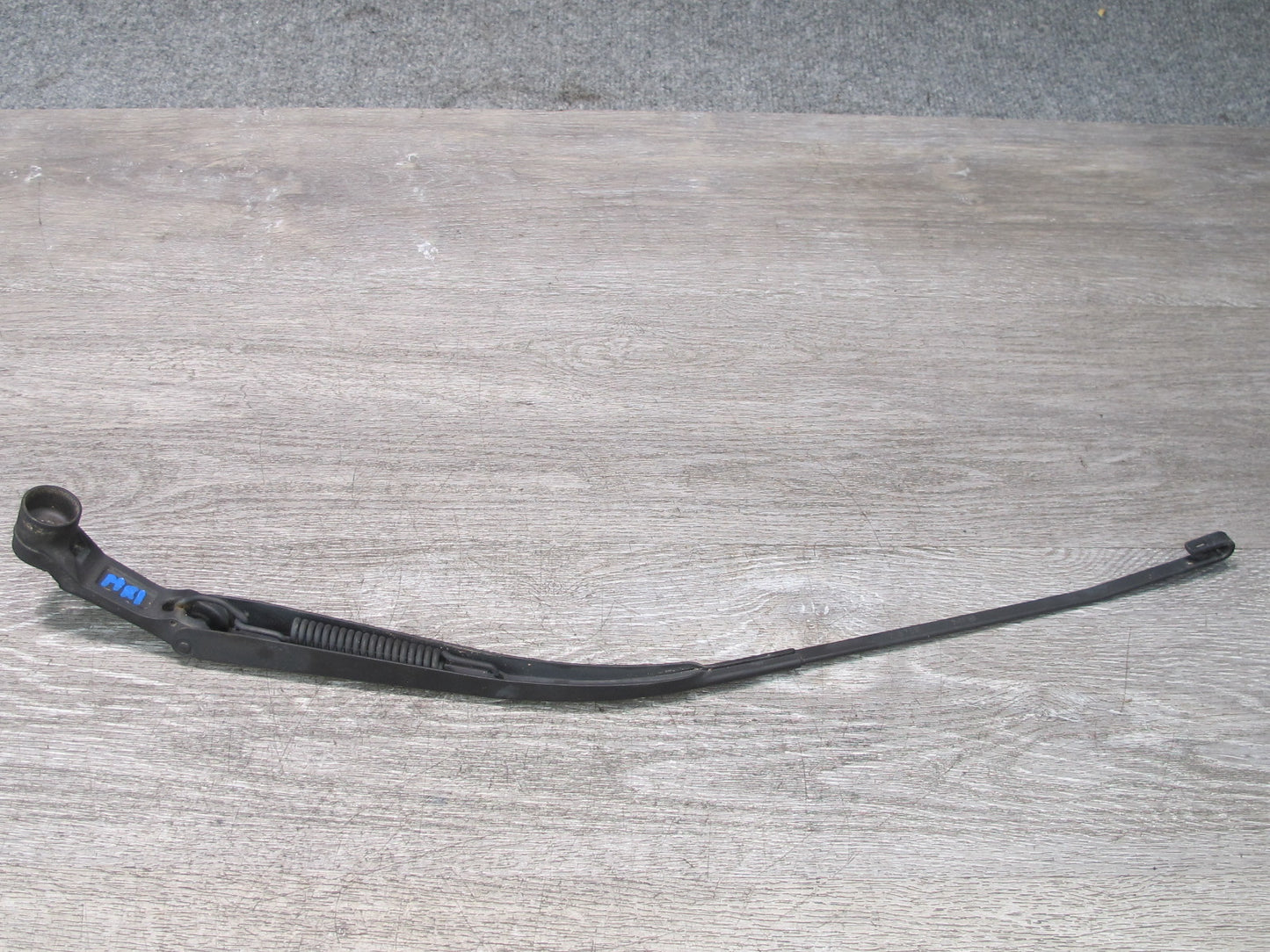 04-11 Mazda RX-8 Set of 2 Front Left & Right Windshield Wiper Arm OEM
