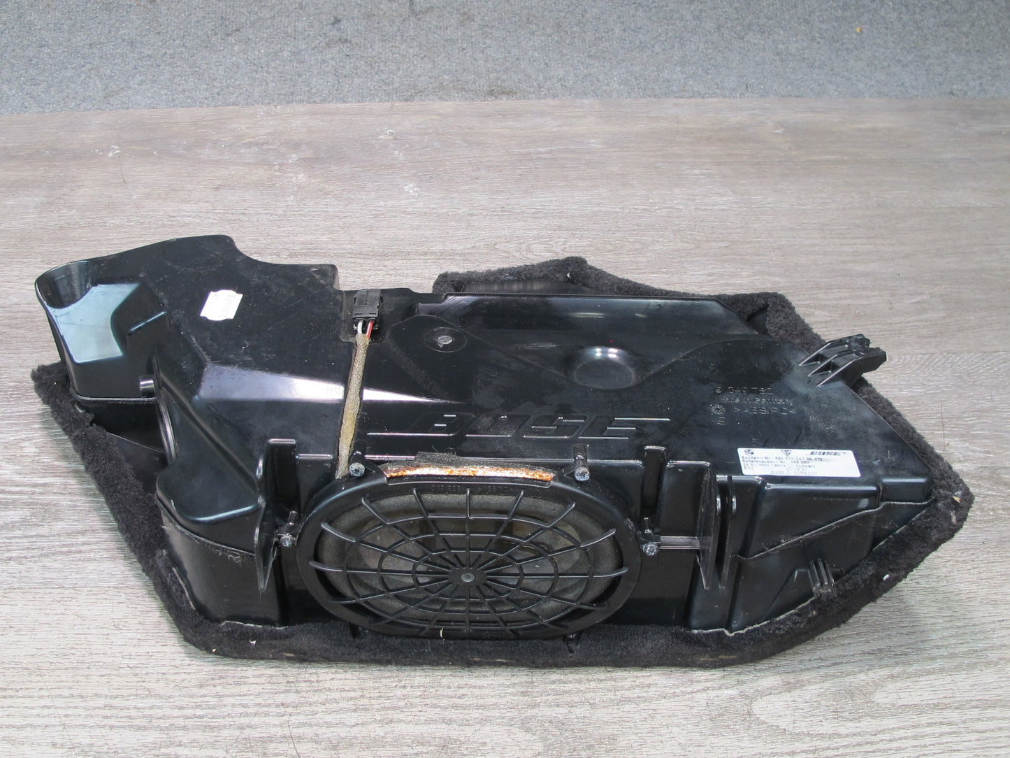 1999-2005 Porsche 911 996 Convertible Bose Subwoofer Speaker Box 99664556700