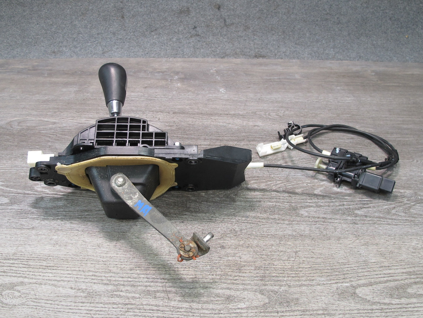 06-08 Mazda RX8 A/T Automatic Transmission Gear Shifter w Cable Assy OEM