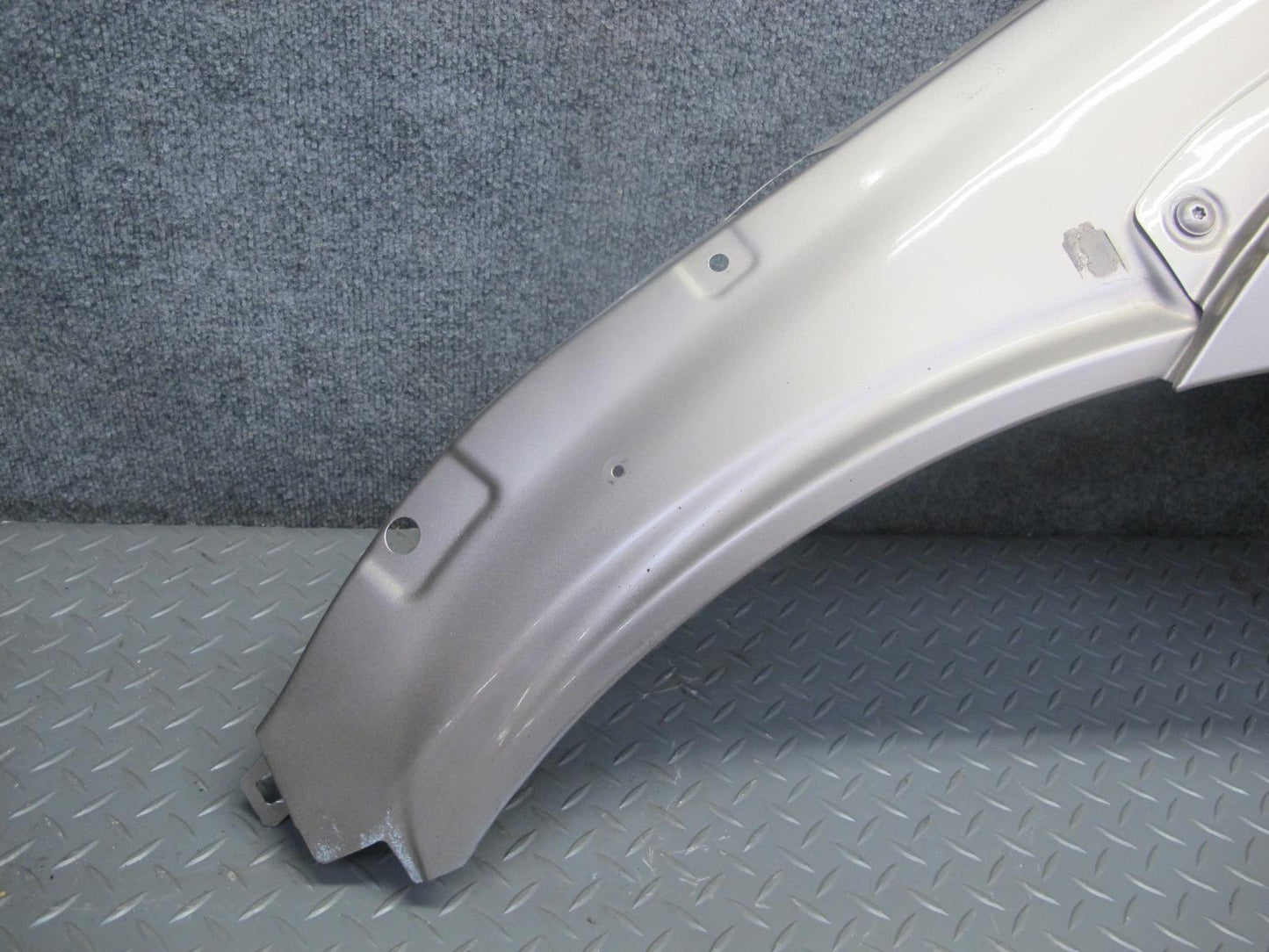 2015-2025 Porsche Macan Front Left Fender Shell Panel Cover