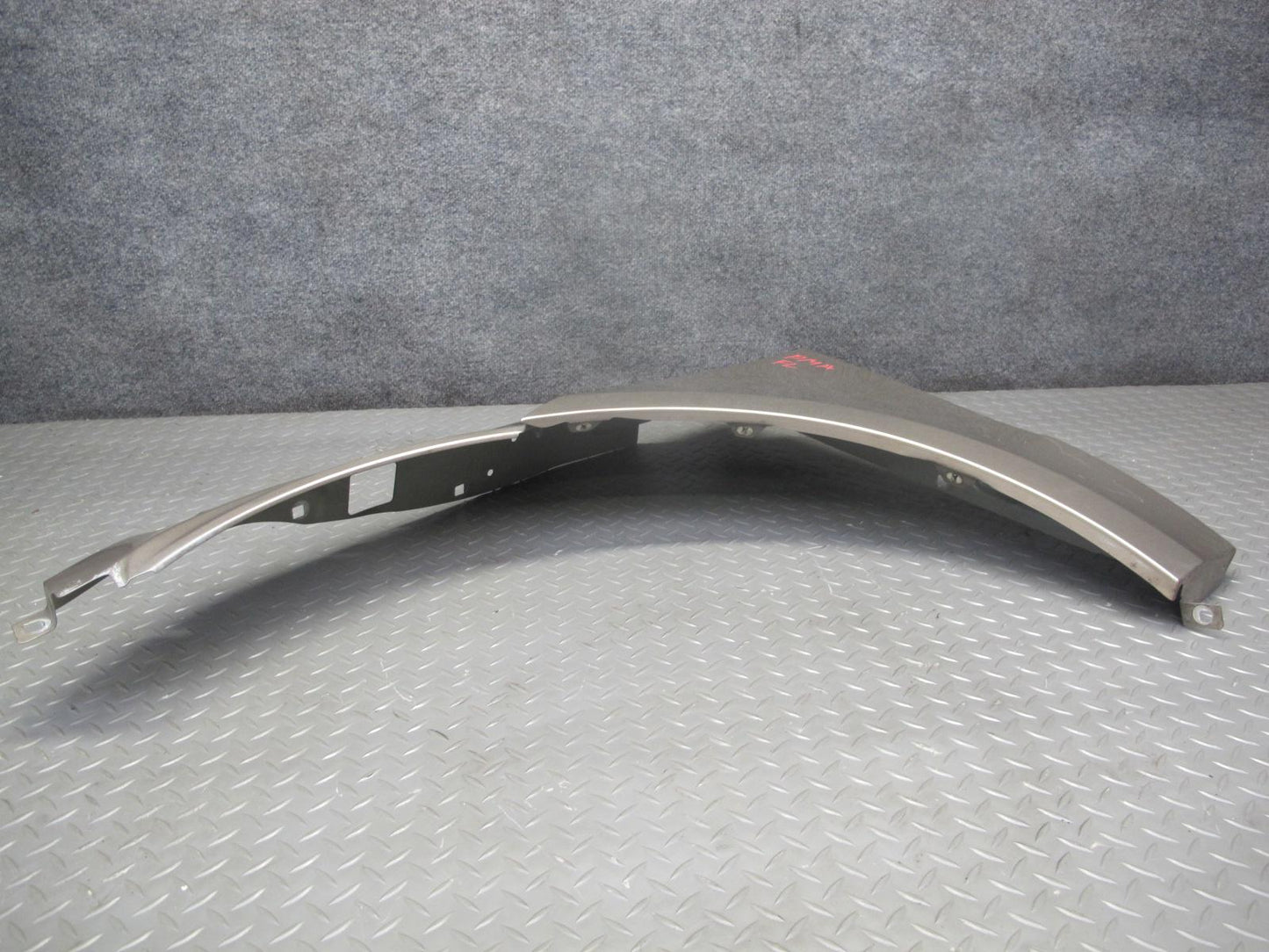 2015-2025 Porsche Macan Front Left Fender Shell Panel Cover