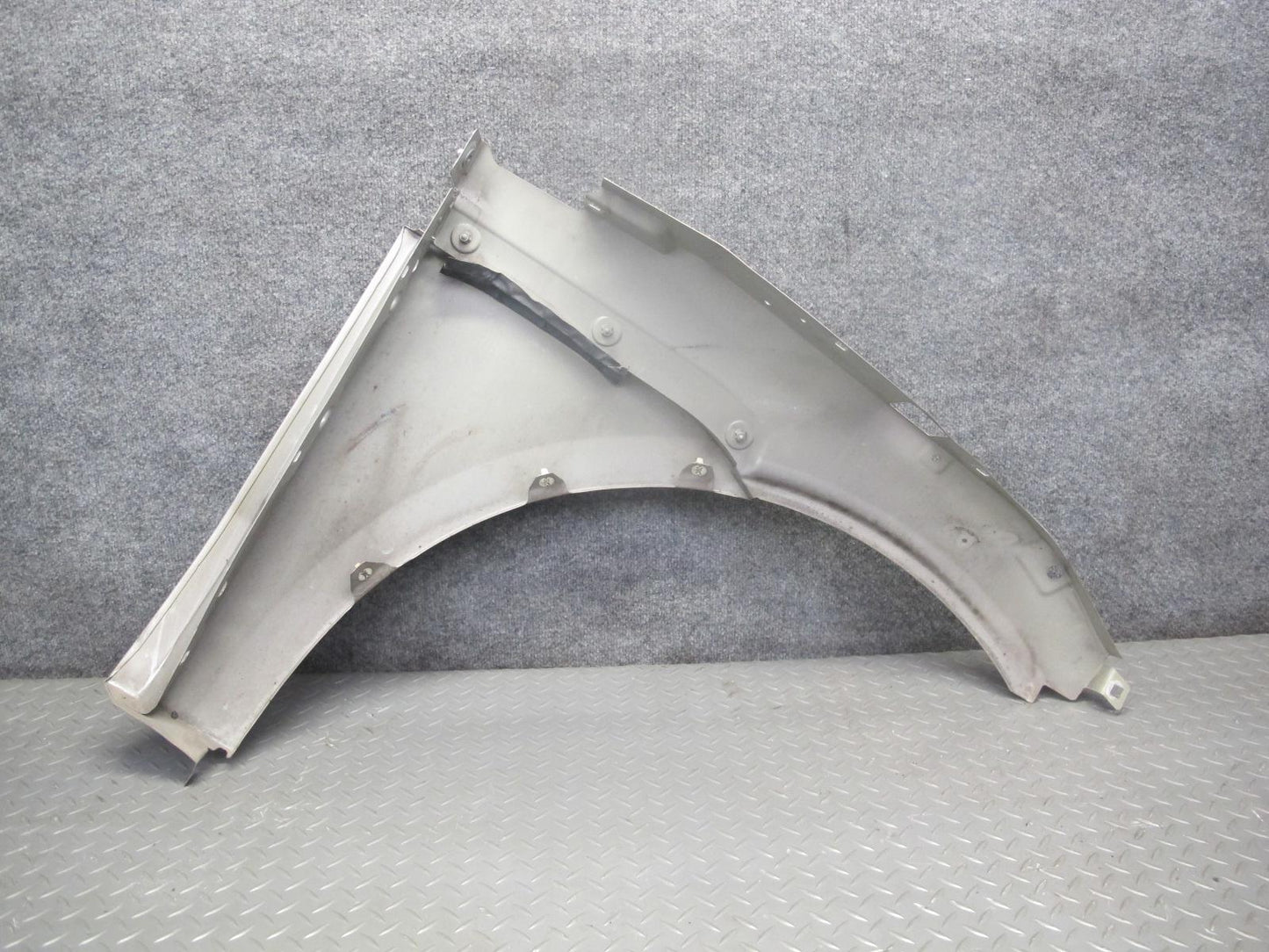 2015-2025 Porsche Macan Front Left Fender Shell Panel Cover