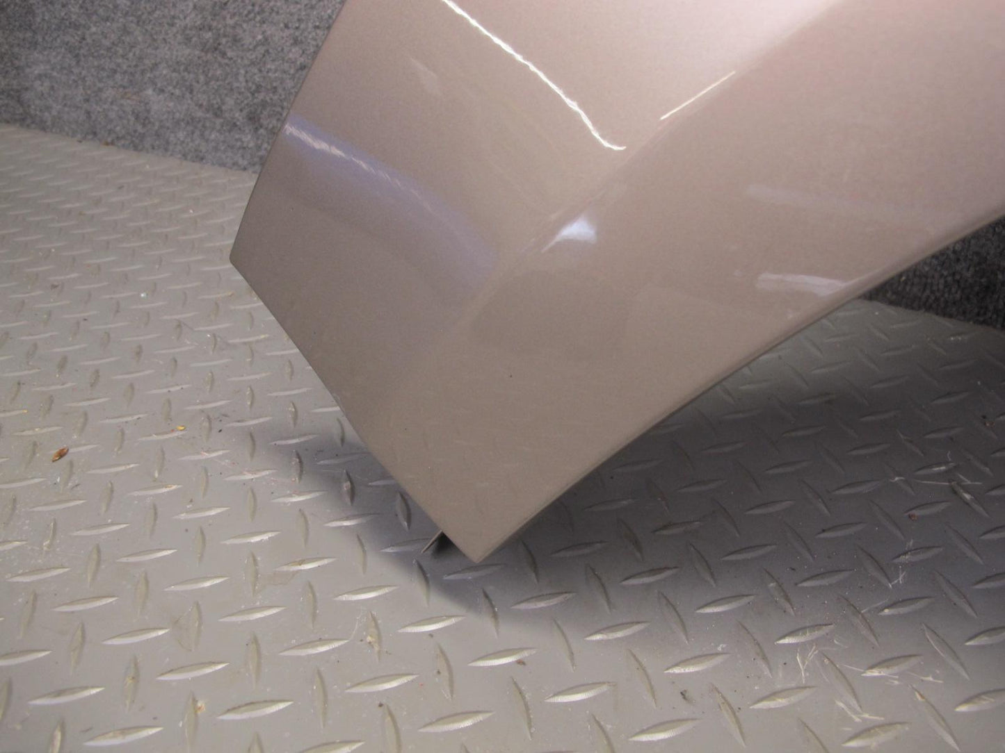 2015-2025 Porsche Macan Front Right Fender Shell Panel Cover