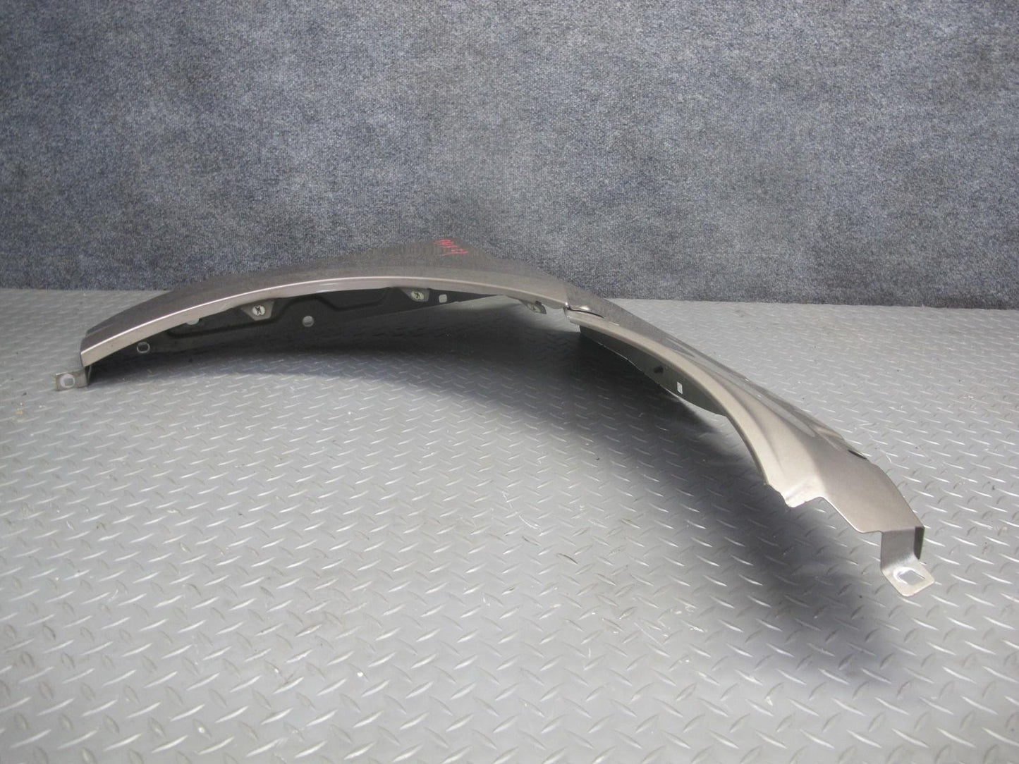 2015-2025 Porsche Macan Front Right Fender Shell Panel Cover