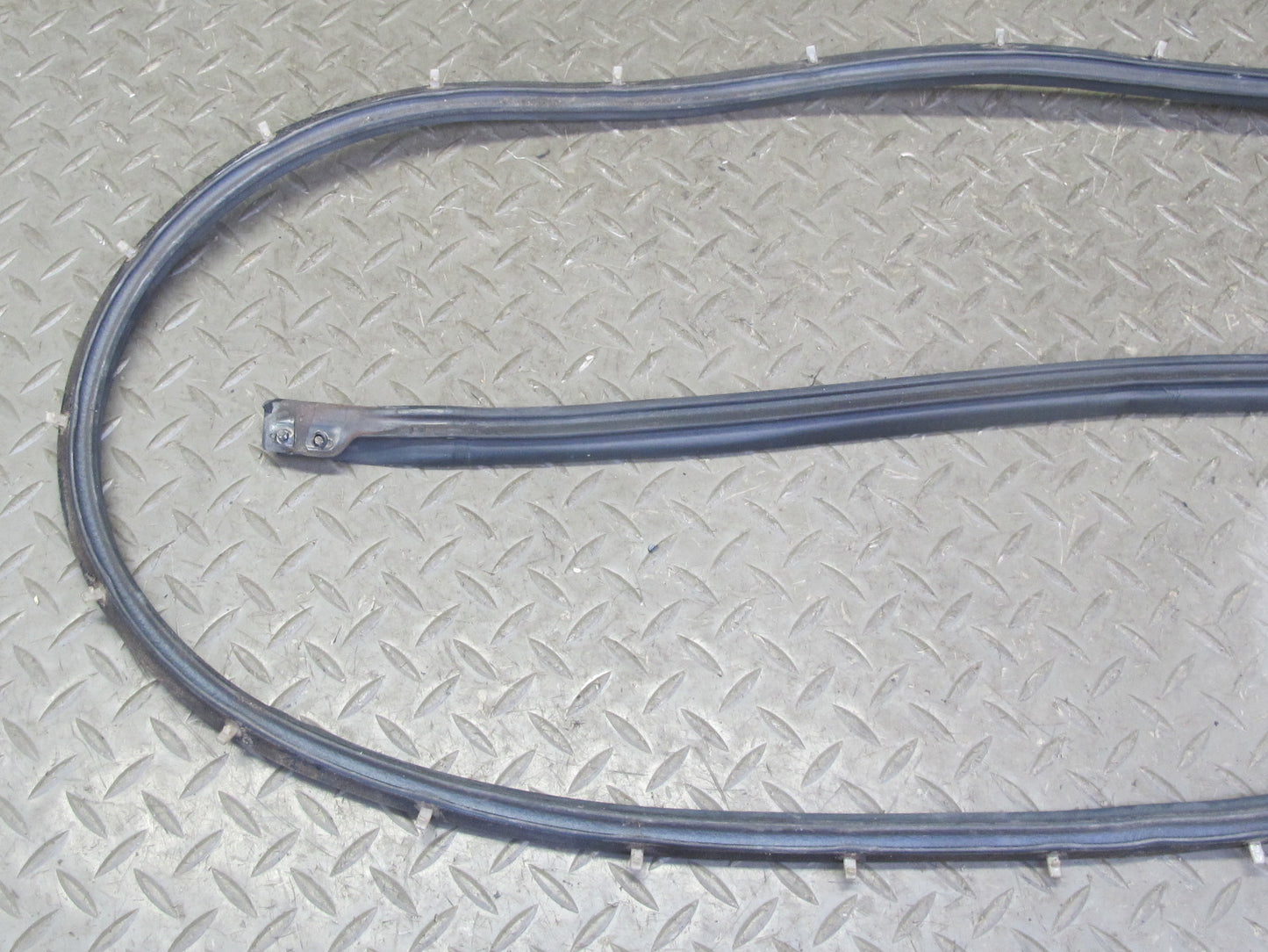88-91 Mazda RX7 FC3S Convertible Left Door Lower Weatherstrip Rubber Seal OEM