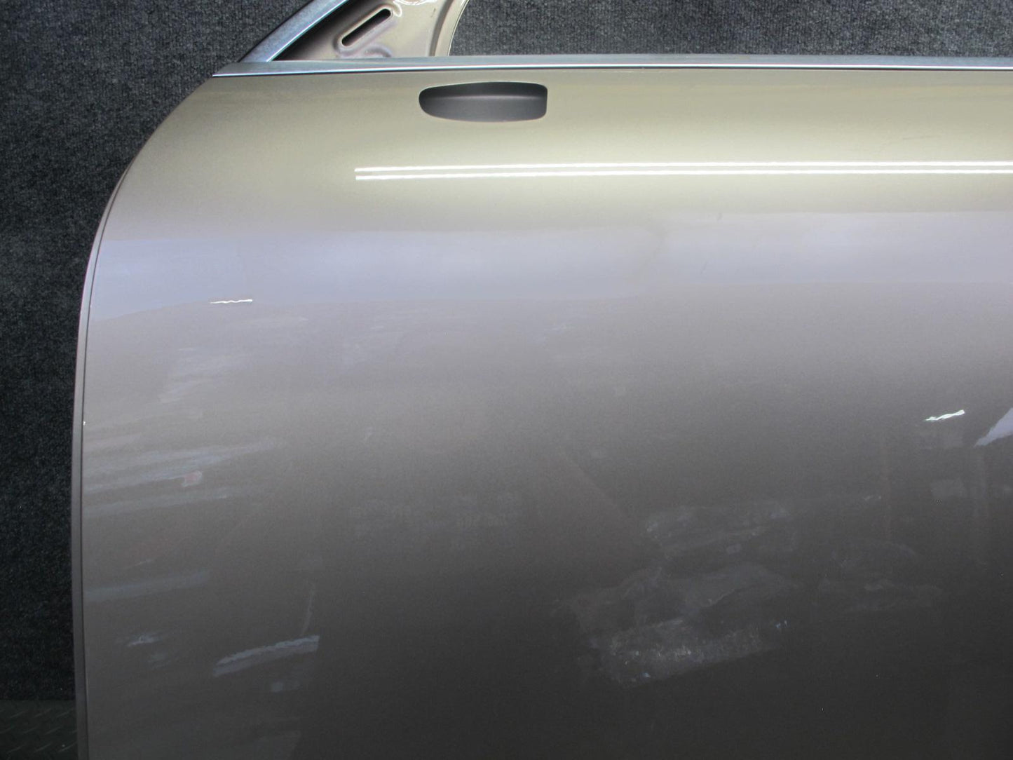 2015-2018 Porsche Macan Front Left Door Shell Panel