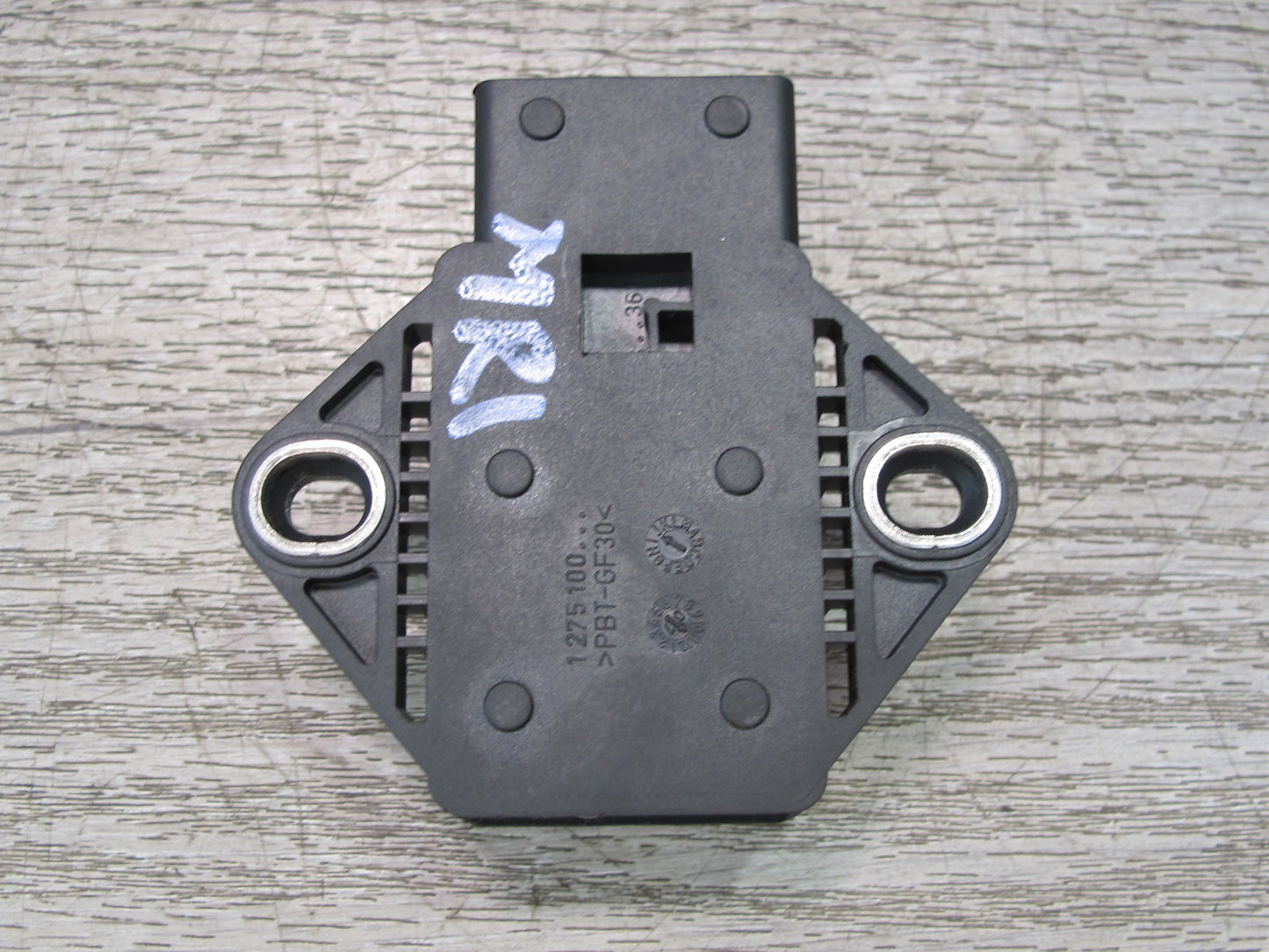 04-08 Mazda RX8 YAW Turn Rate Control SENS0R Module F153437Y1 OEM