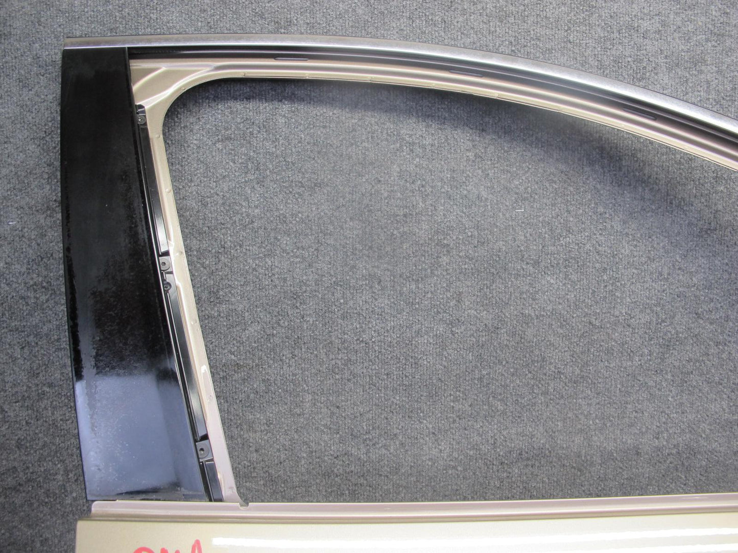 2015-2018 Porsche Macan Front Right Door Shell Panel