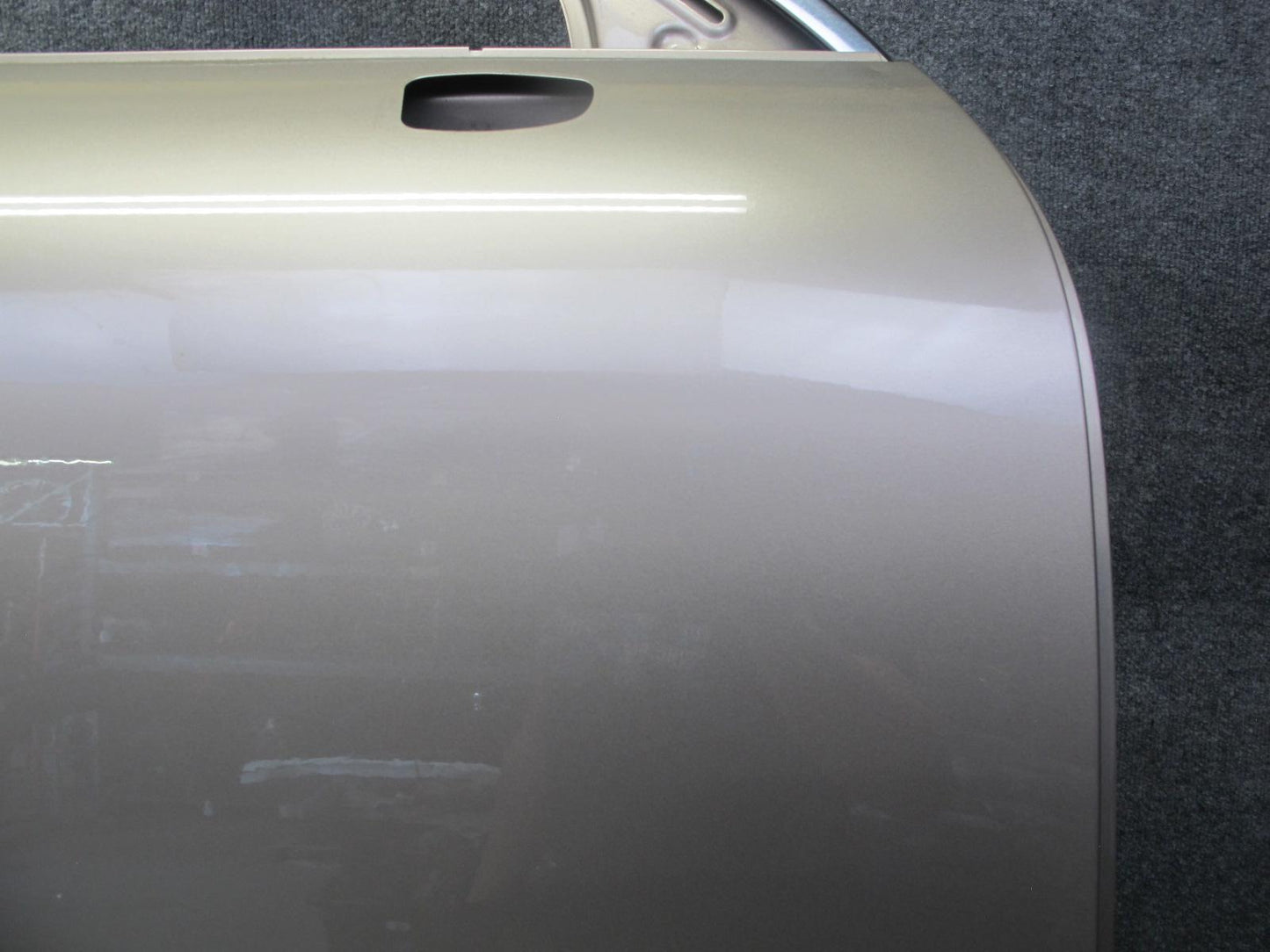 2015-2018 Porsche Macan Front Right Door Shell Panel