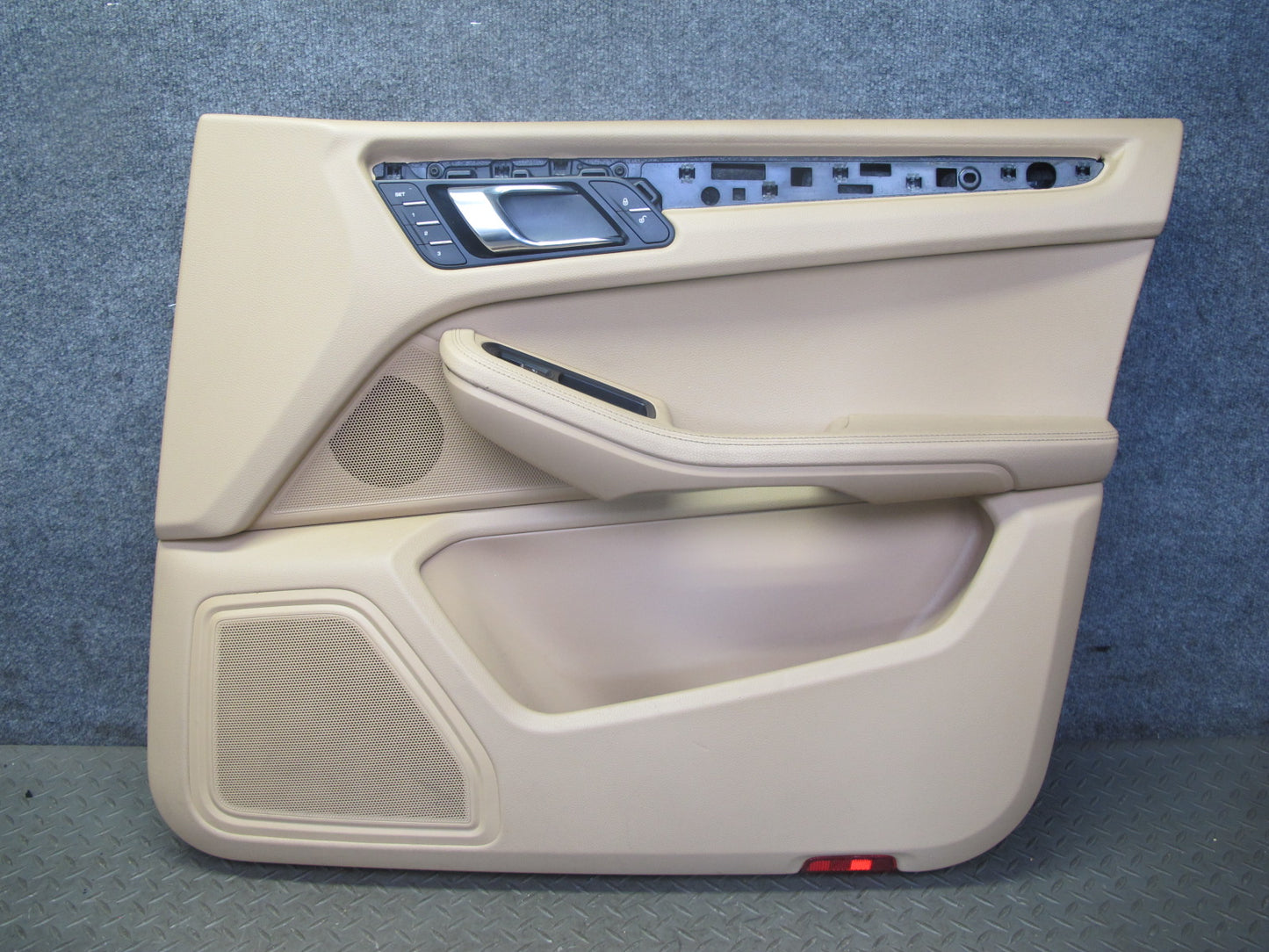 2015-2018 Porsche Macan Front Left & Right Door Trim Cover Panel Set of 2