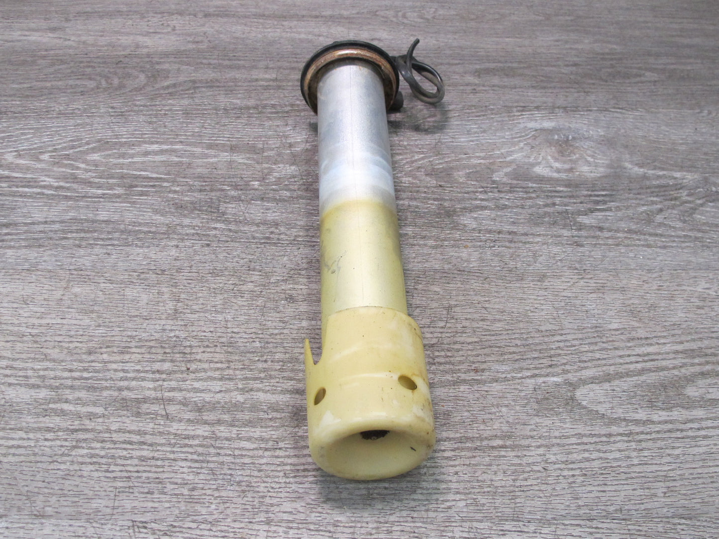 1984-1986 Porsche 928 S Fuel Pump Sending Unit